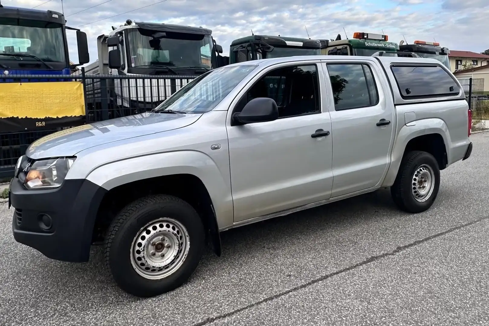 Volkswagen Amarok Amarok 2.0 tdi 4Motion Gris - 2