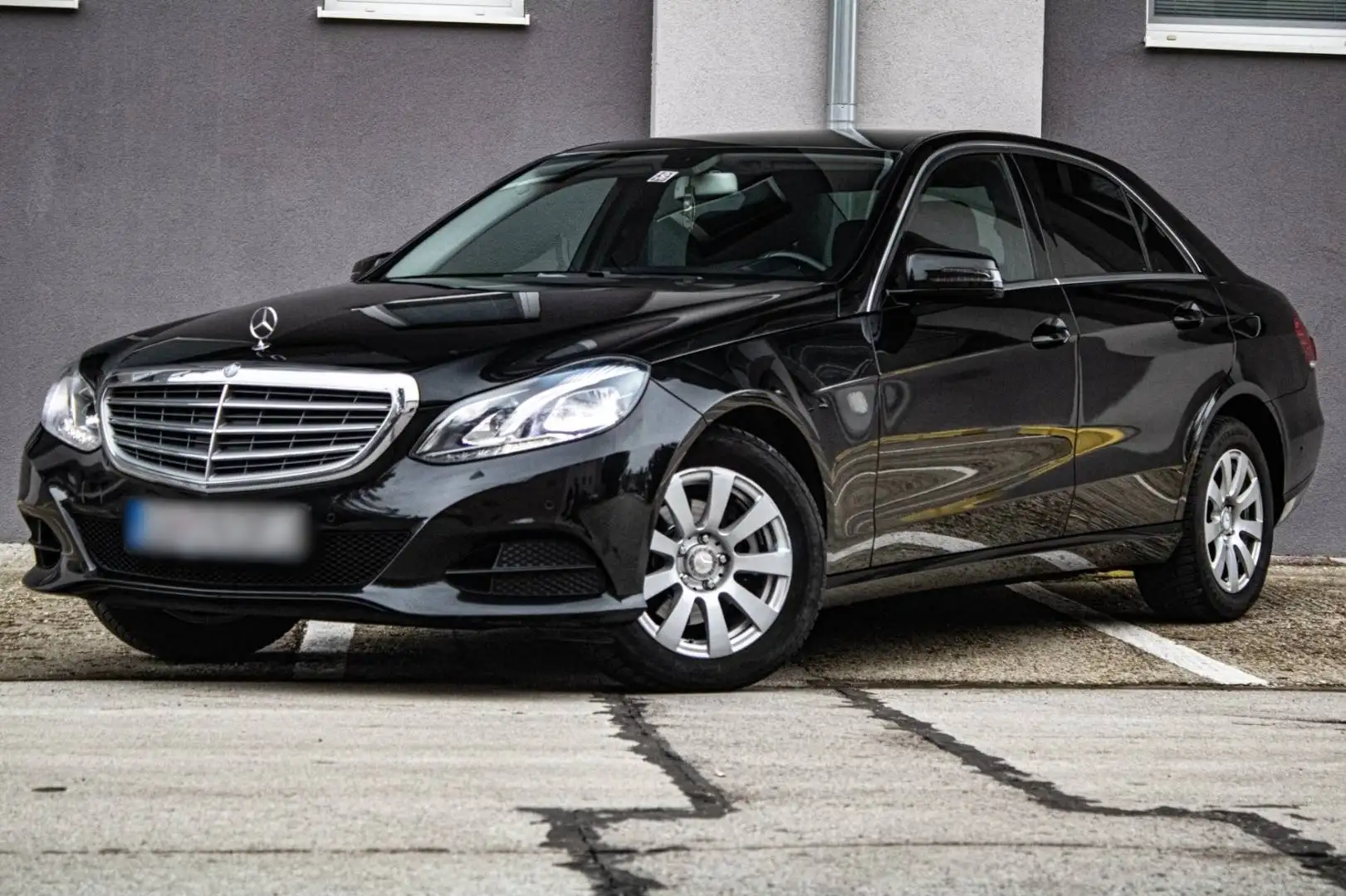 Mercedes-Benz E 200 E 200d W212 BlueTEC 7G-TRONIC Czarny - 1