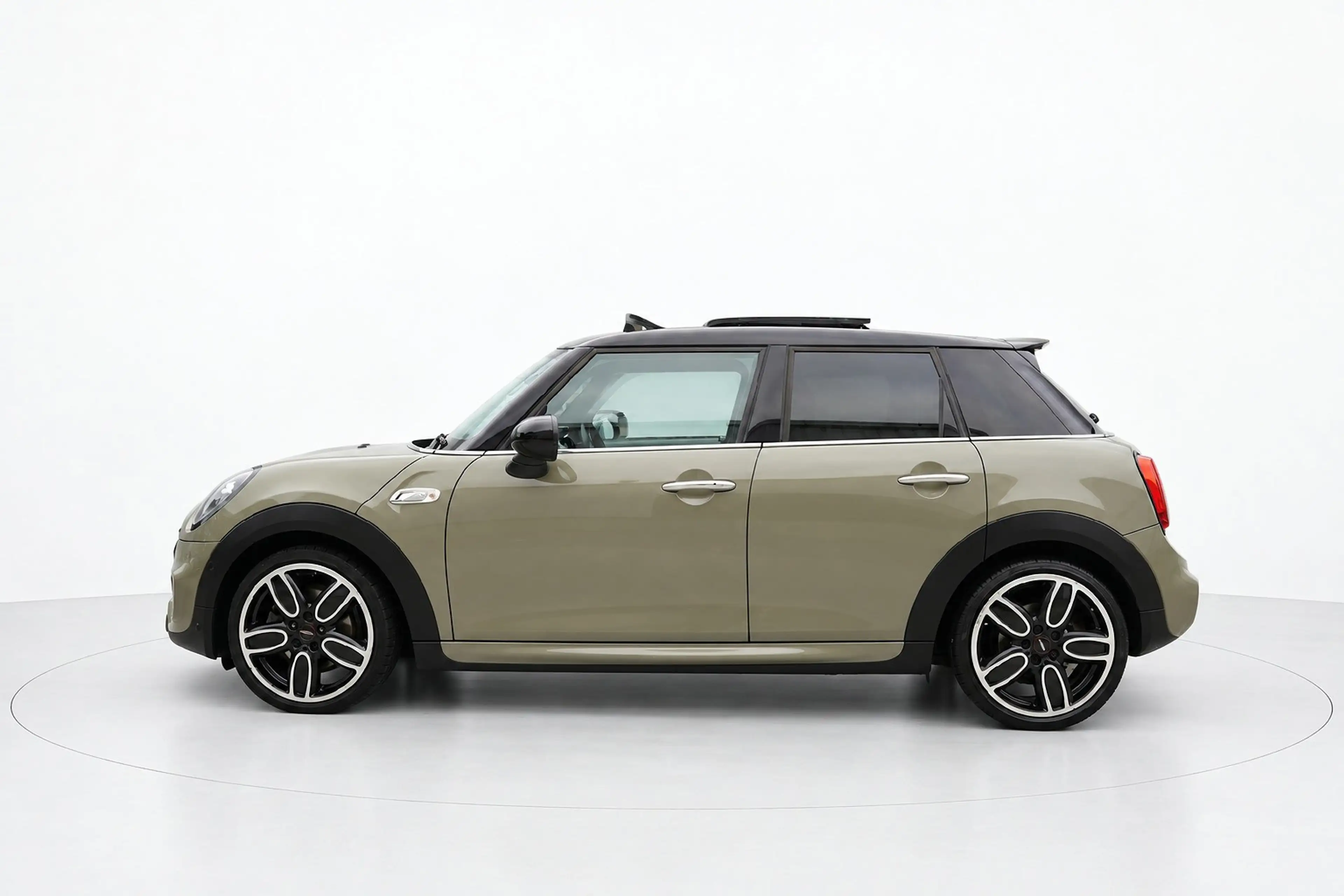 MINI Cooper S 5-Deurs 2.0 JCW PAKKET PANO SFEER CAMERA NAP — photo 4