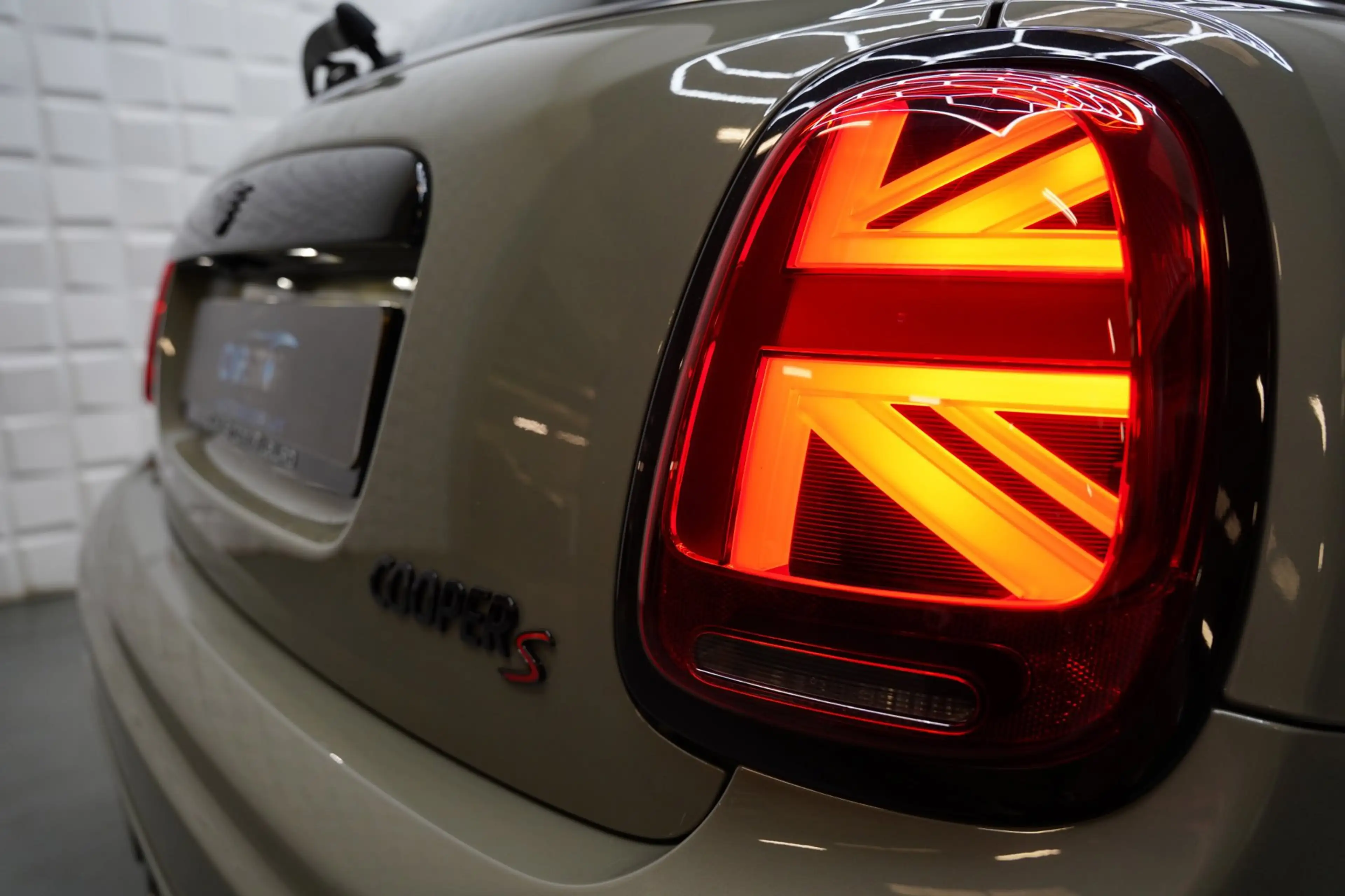 MINI Cooper S 5-Deurs 2.0 JCW PAKKET PANO SFEER CAMERA NAP — photo 11