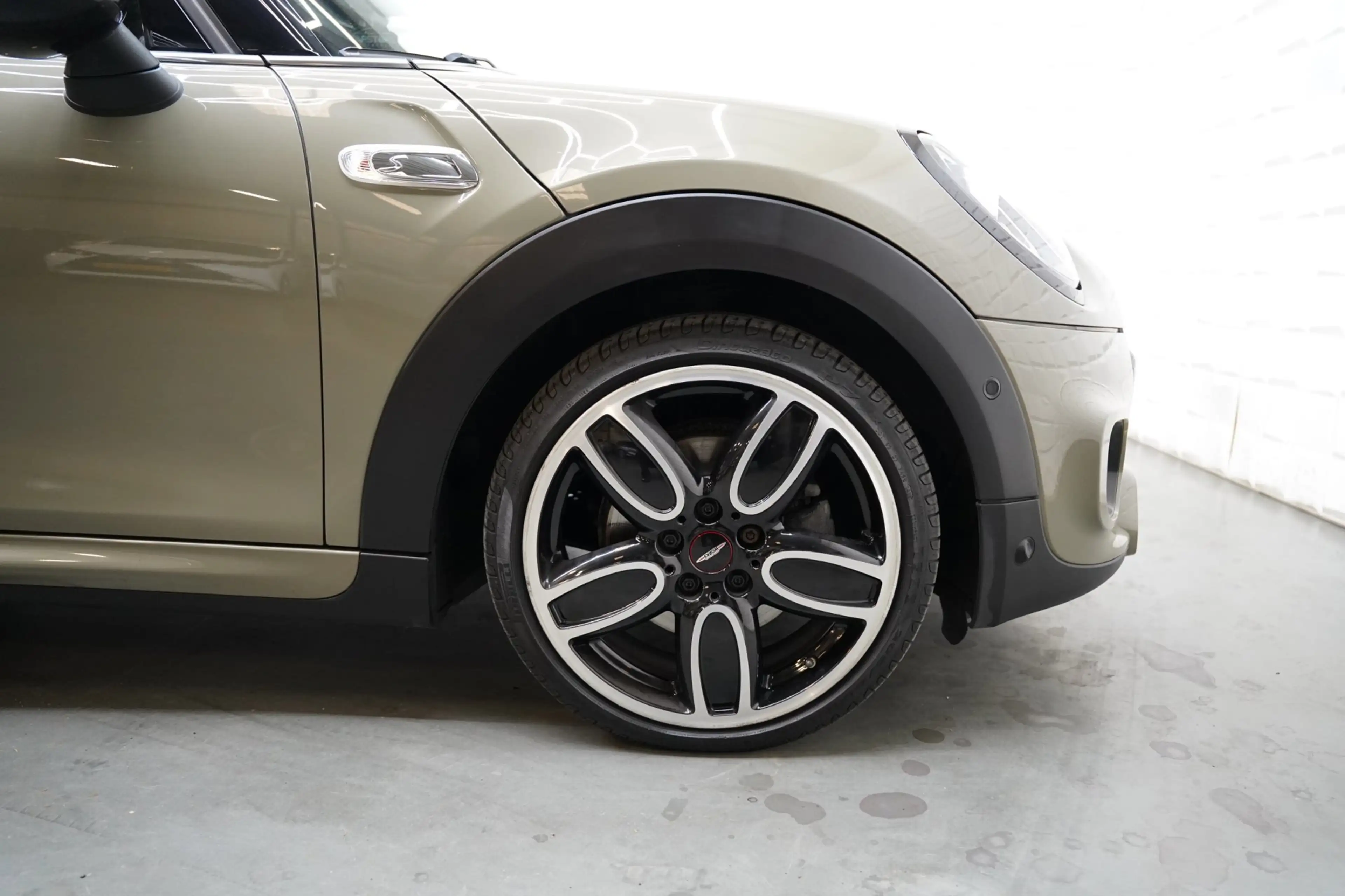 MINI Cooper S 5-Deurs 2.0 JCW PAKKET PANO SFEER CAMERA NAP — photo 9