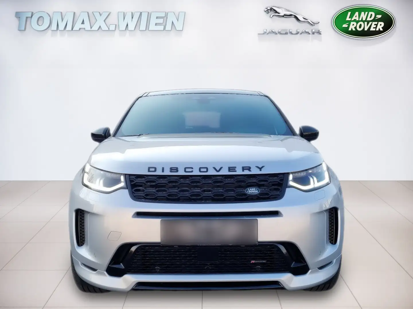 Land Rover Discovery Sport P200 AWD Aut. R-Dynamic SE LP: 73.622.-- Zilver - 2