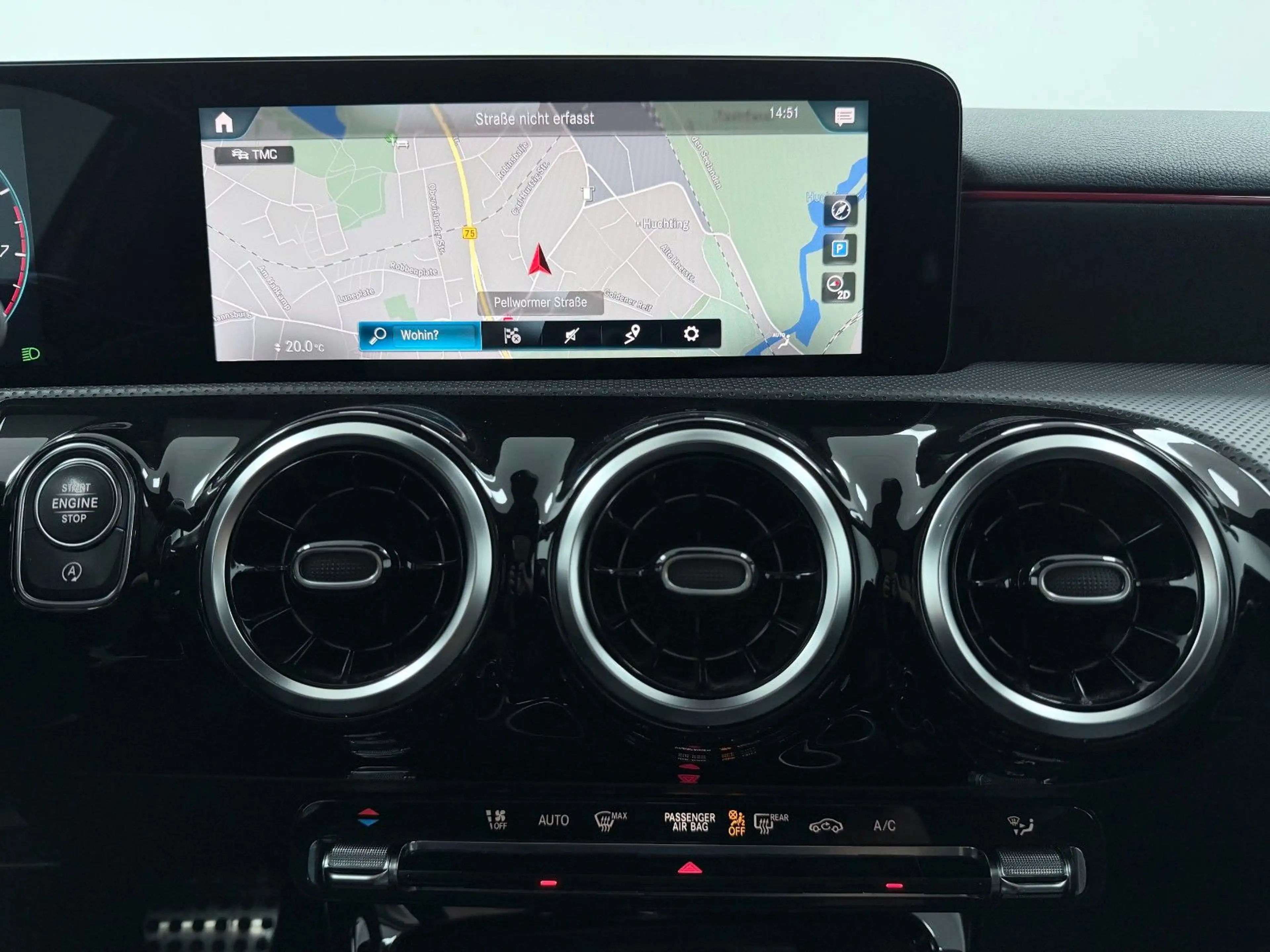 Mercedes-Benz A 200 A-AMG-LINE-PANORAMA-LED-NAVI-SHZ-PDC — photo 23