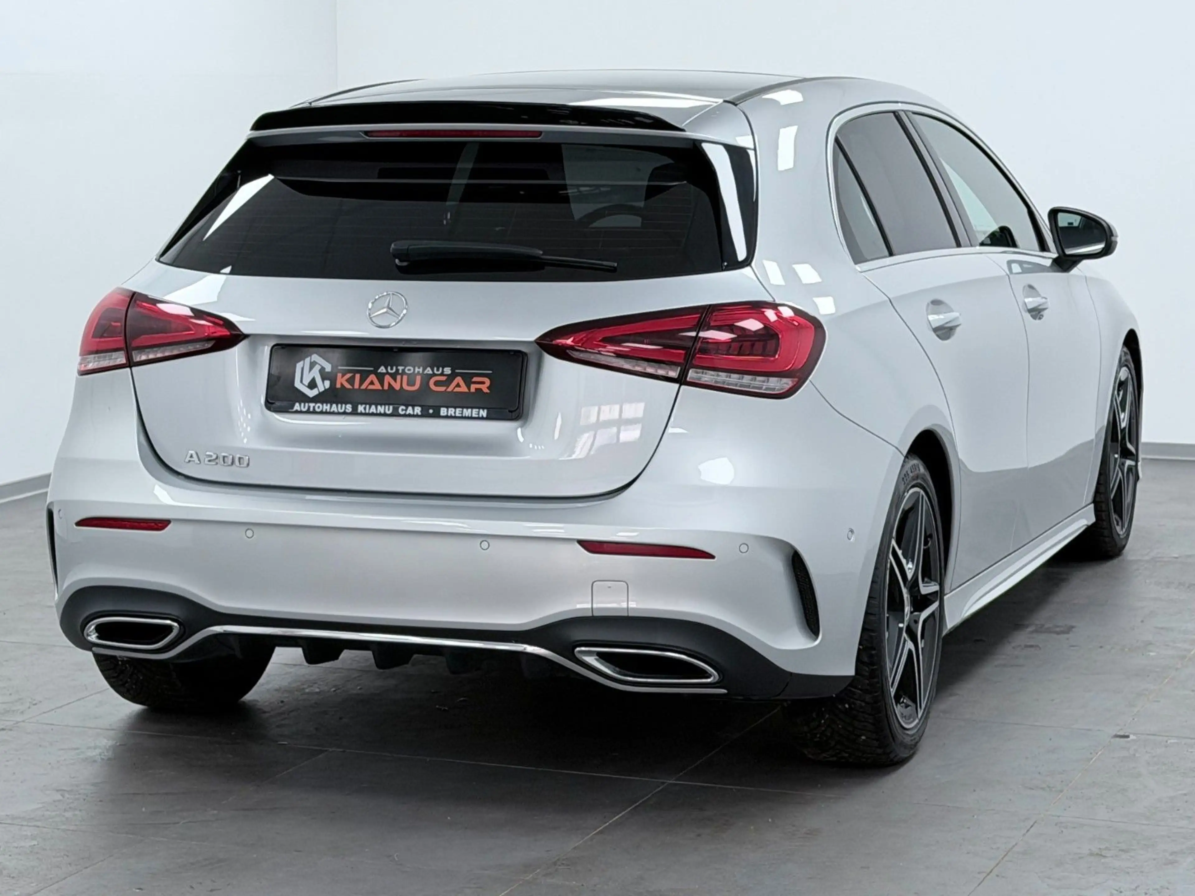 Mercedes-Benz A 200 A-AMG-LINE-PANORAMA-LED-NAVI-SHZ-PDC — photo 4