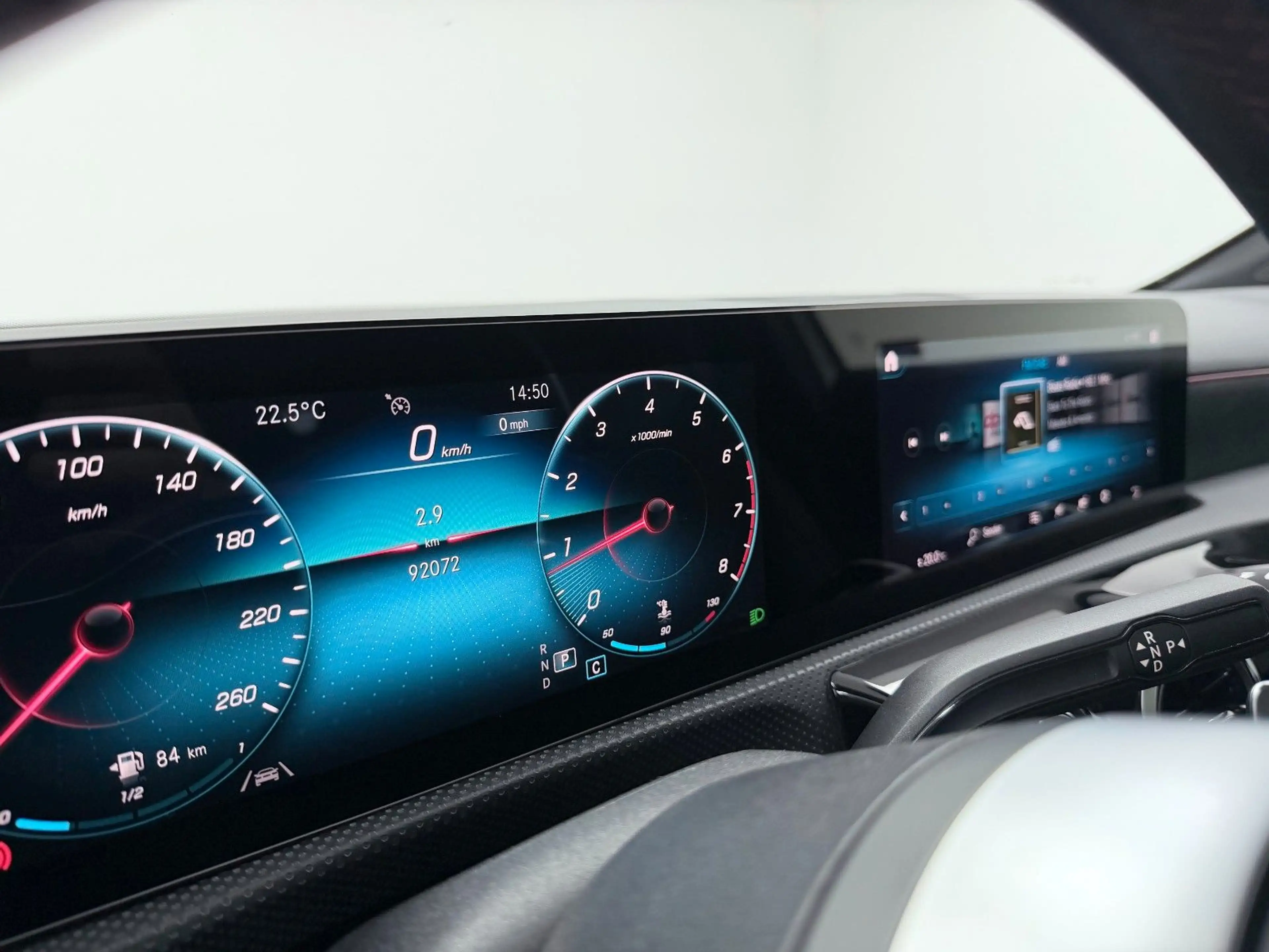 Mercedes-Benz A 200 A-AMG-LINE-PANORAMA-LED-NAVI-SHZ-PDC — photo 22