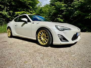 GT86