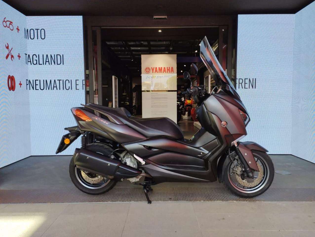 Yamaha X-Max 300 2018