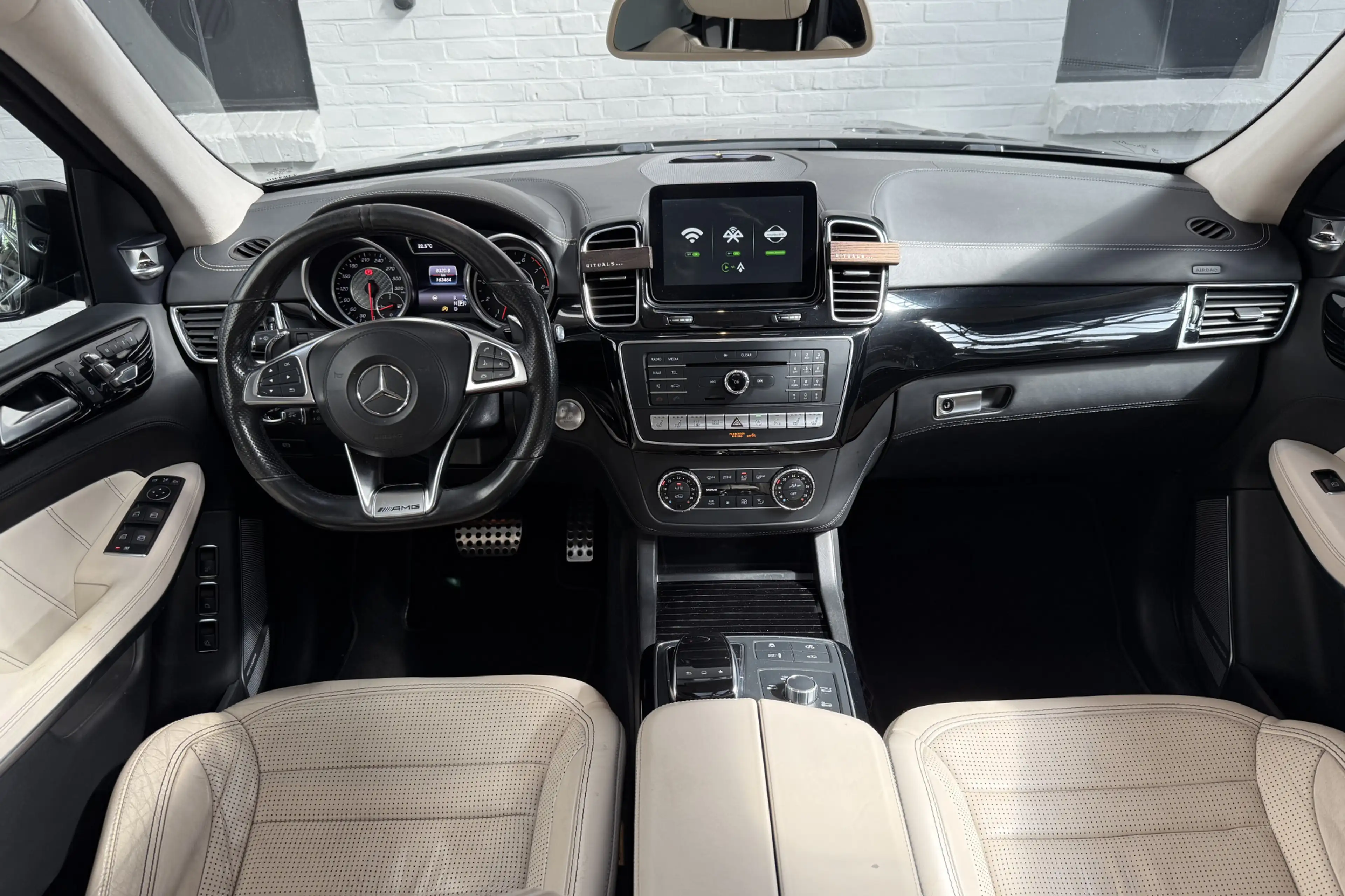 Mercedes-Benz GLS 63 AMG 4MATIC 7 persoons — photo 8