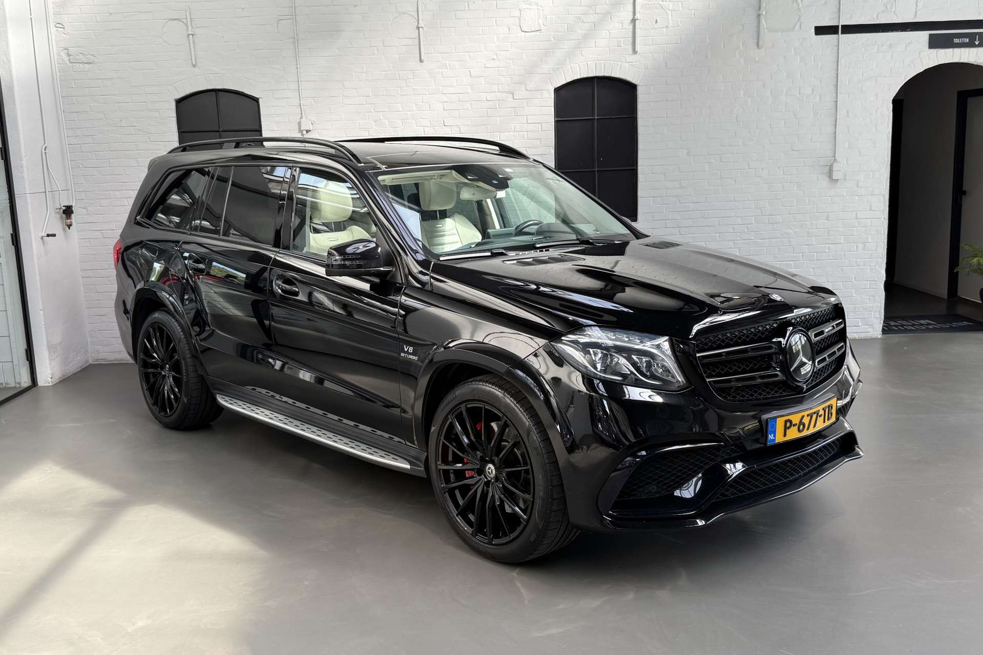 Mercedes-Benz GLS 63 AMG