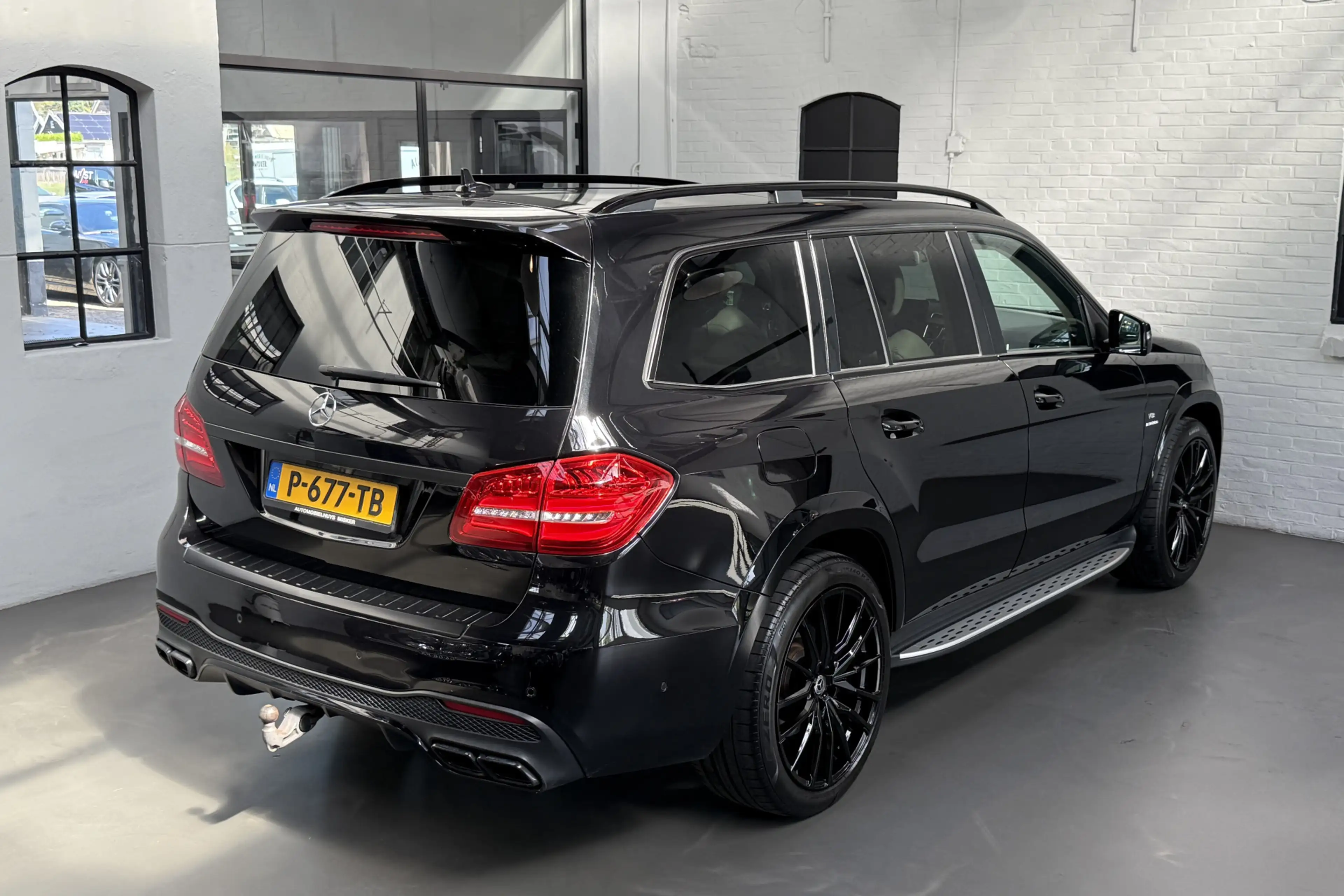 Mercedes-Benz GLS 63 AMG 4MATIC 7 persoons — photo 50