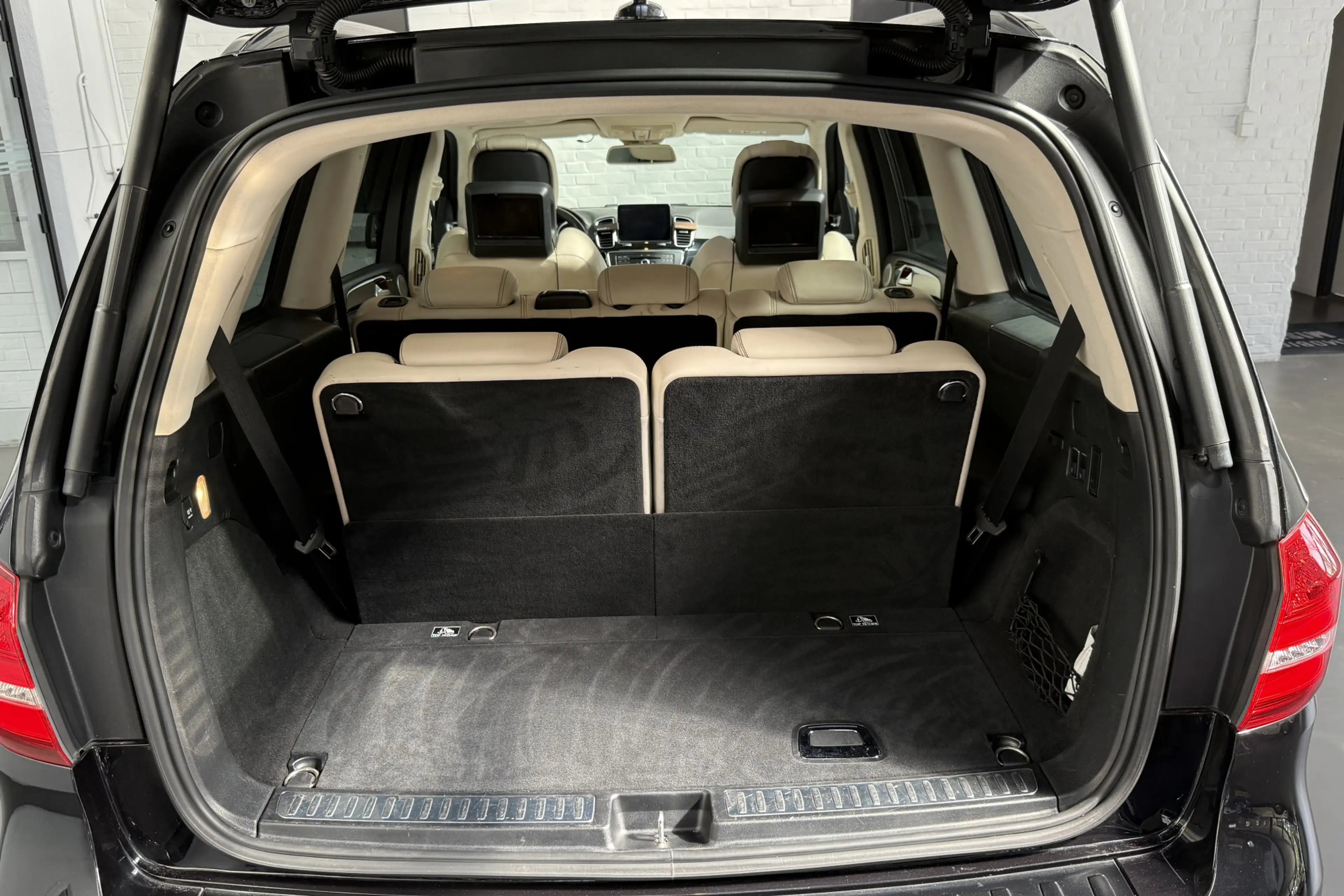 Mercedes-Benz GLS 63 AMG 4MATIC 7 persoons — photo 49