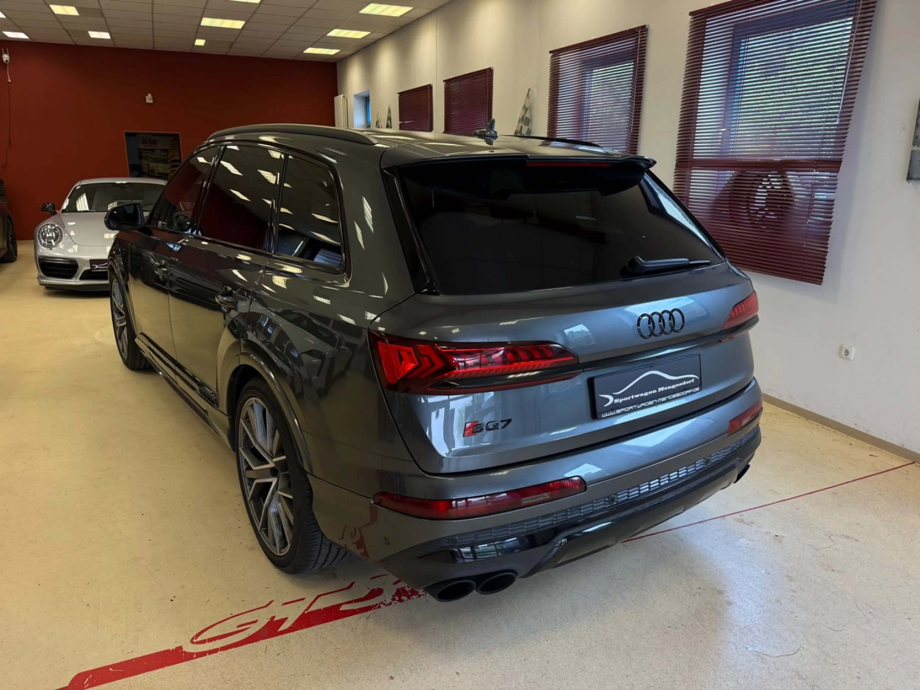 Audi SQ7 4.0 TDI quatt AHK,ACC,22"Zoll,NUR 55"KM,MWST — photo 6