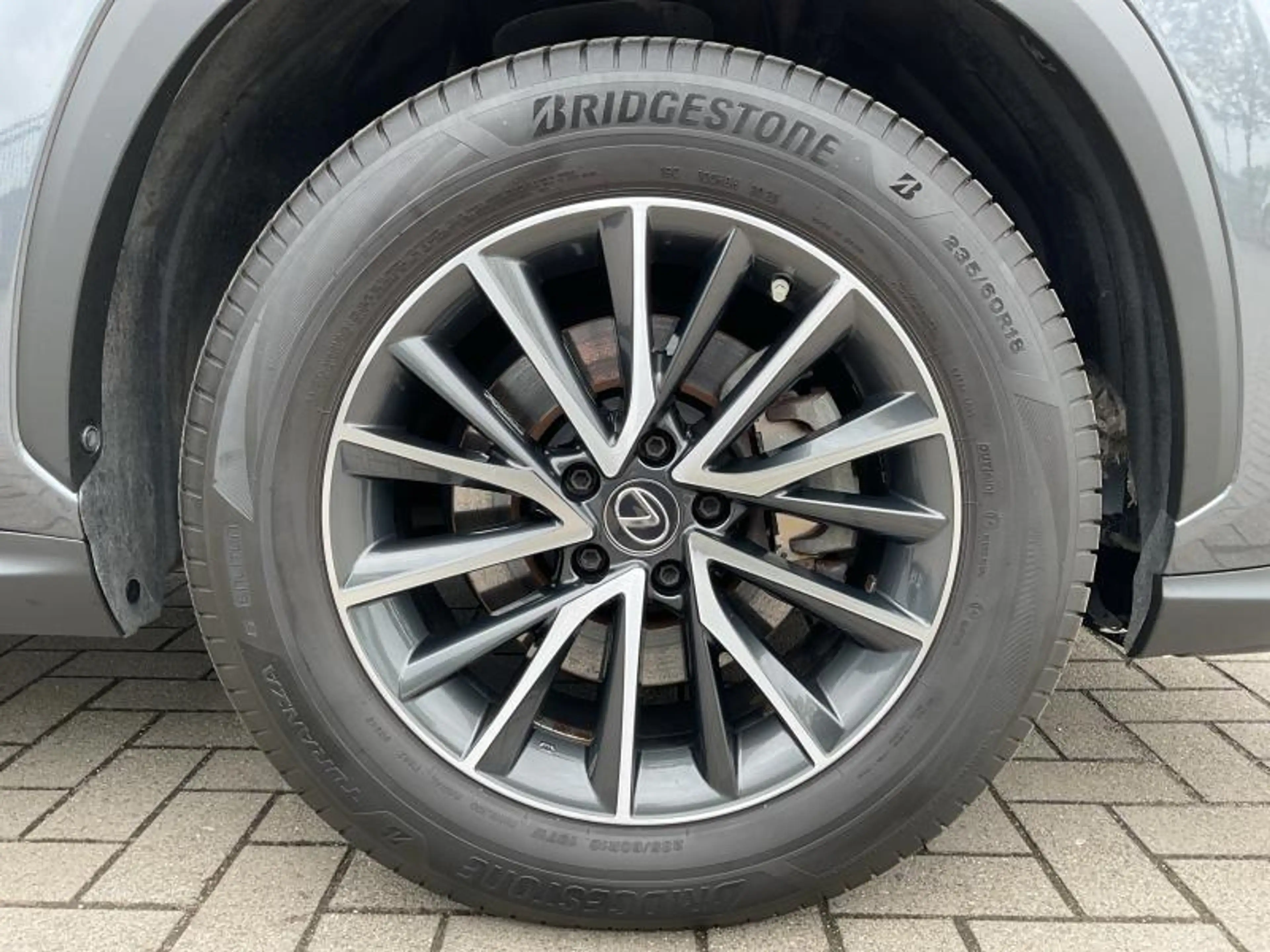 Lexus NX 350h Executive Line FWD | 360° camera — photo 13