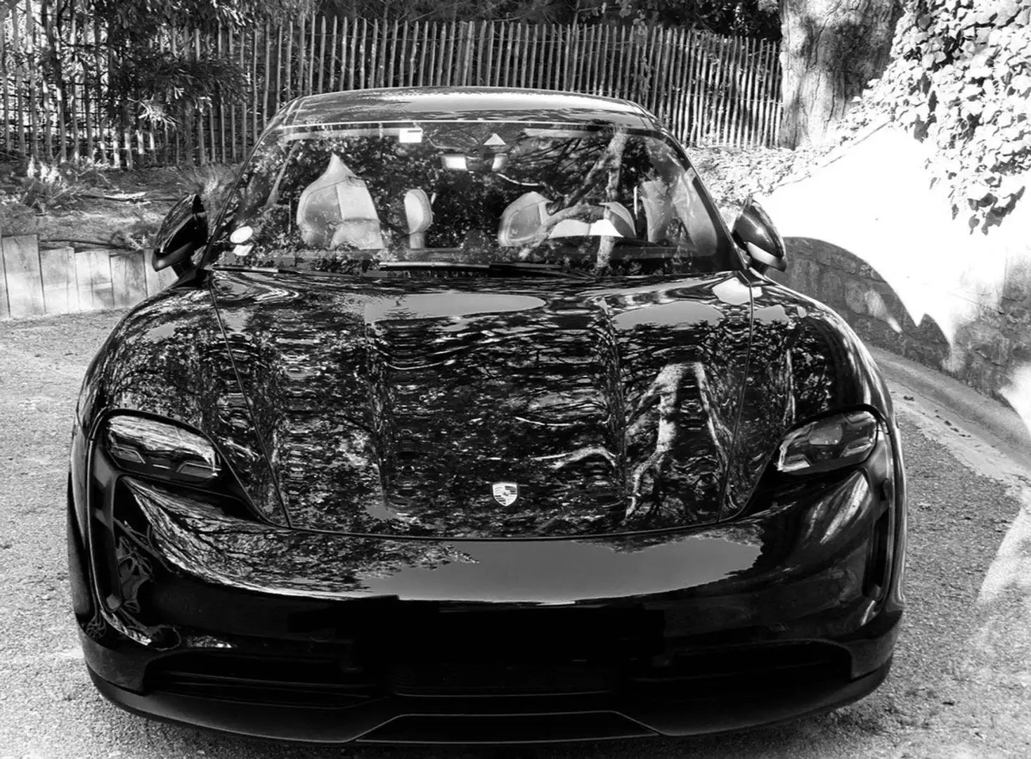 Porsche Taycan 4S batterie performance 571 ch Schwarz - 2