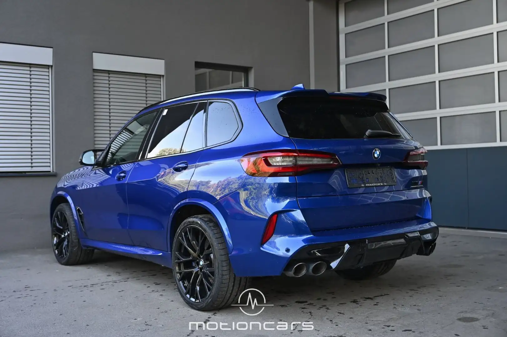 BMW X5 M EXP € 63.480,- Blau - 2