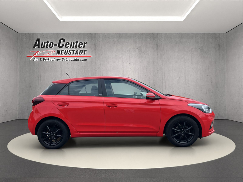 Hyundai i20 Select KLIMA/TEMP/USB — photo 7