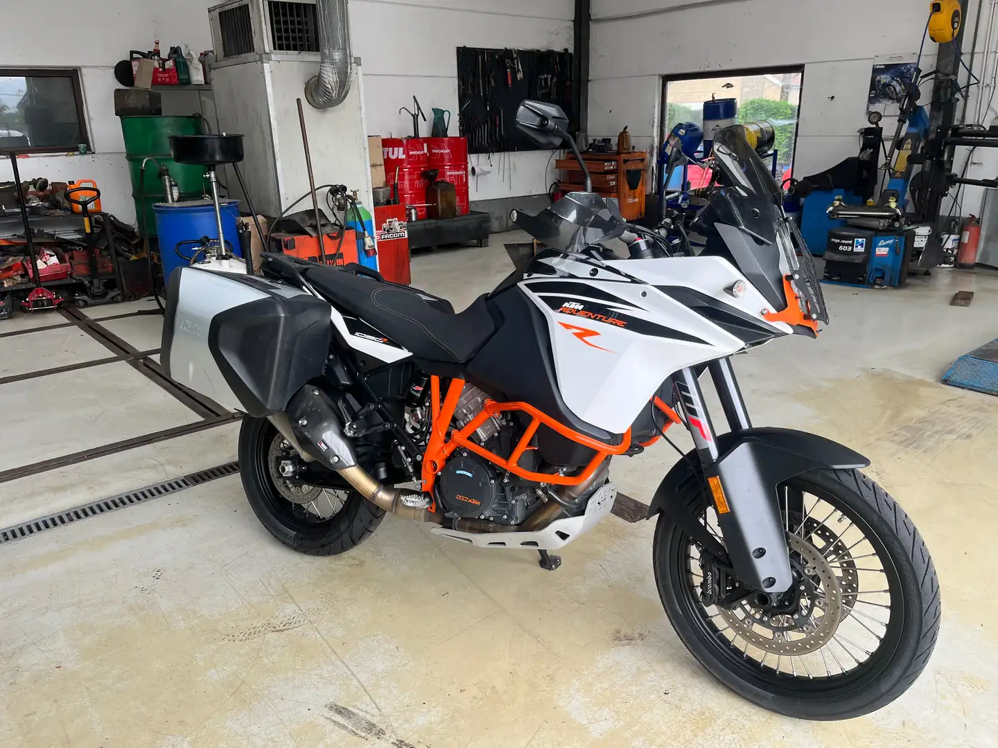 KTM 1090 Adventure KTM Adventure 1090 R Narancs - 1