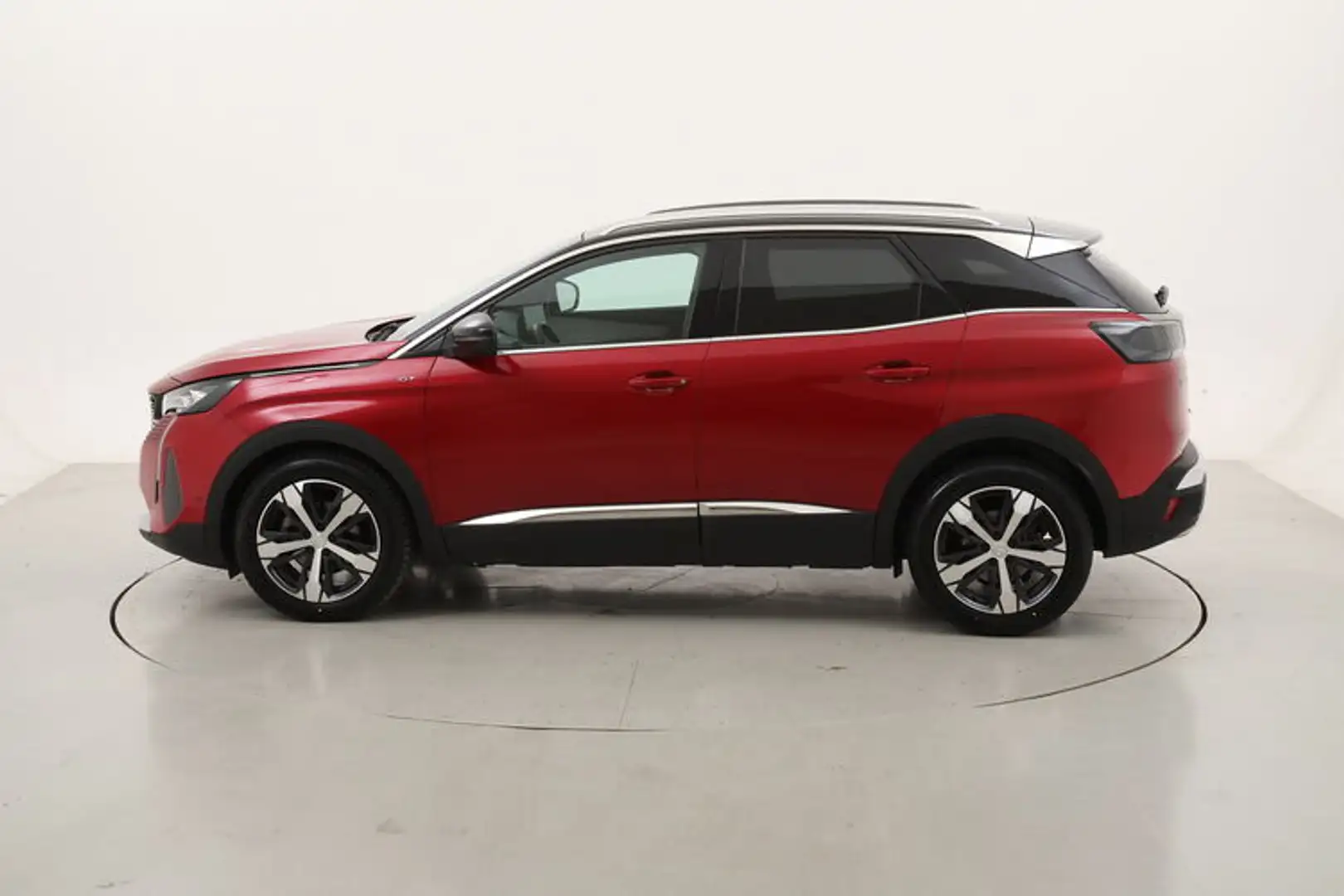 Peugeot 3008 GT EAT8 1.5 Diesel 131CV Rosso - 2