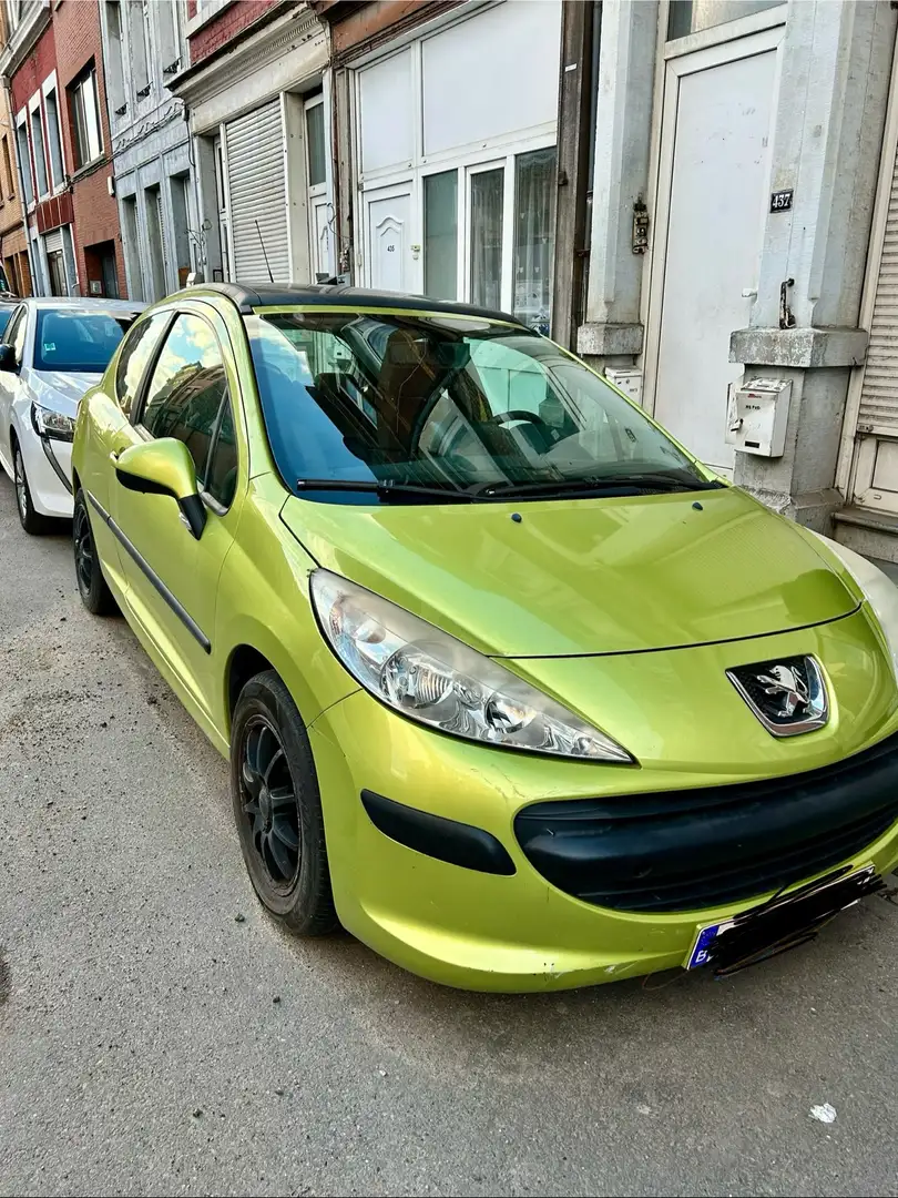 Peugeot 207 1.4i 16v Urban zelena - 1