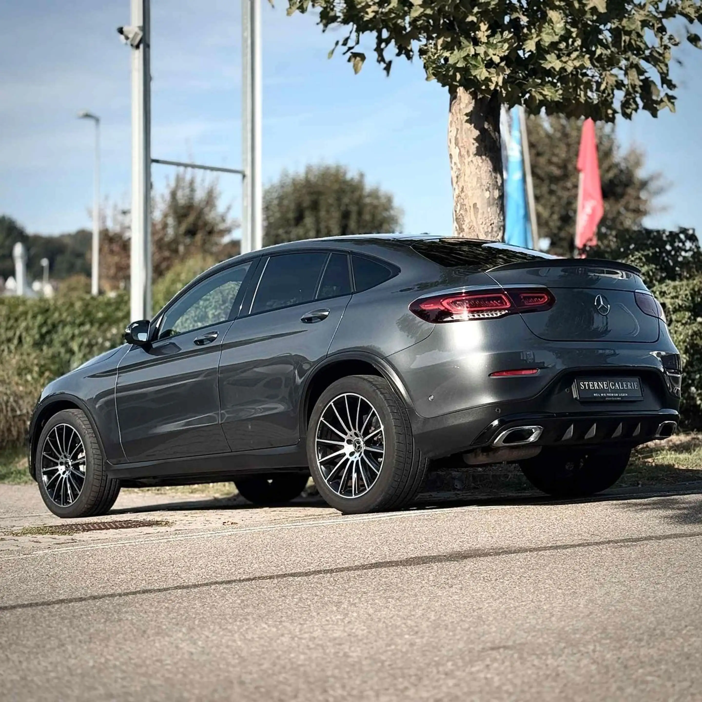 Mercedes-Benz GLC 400 D/AMG-LINE/MEMORY/SITZH/360°/BURMESTER — photo 6