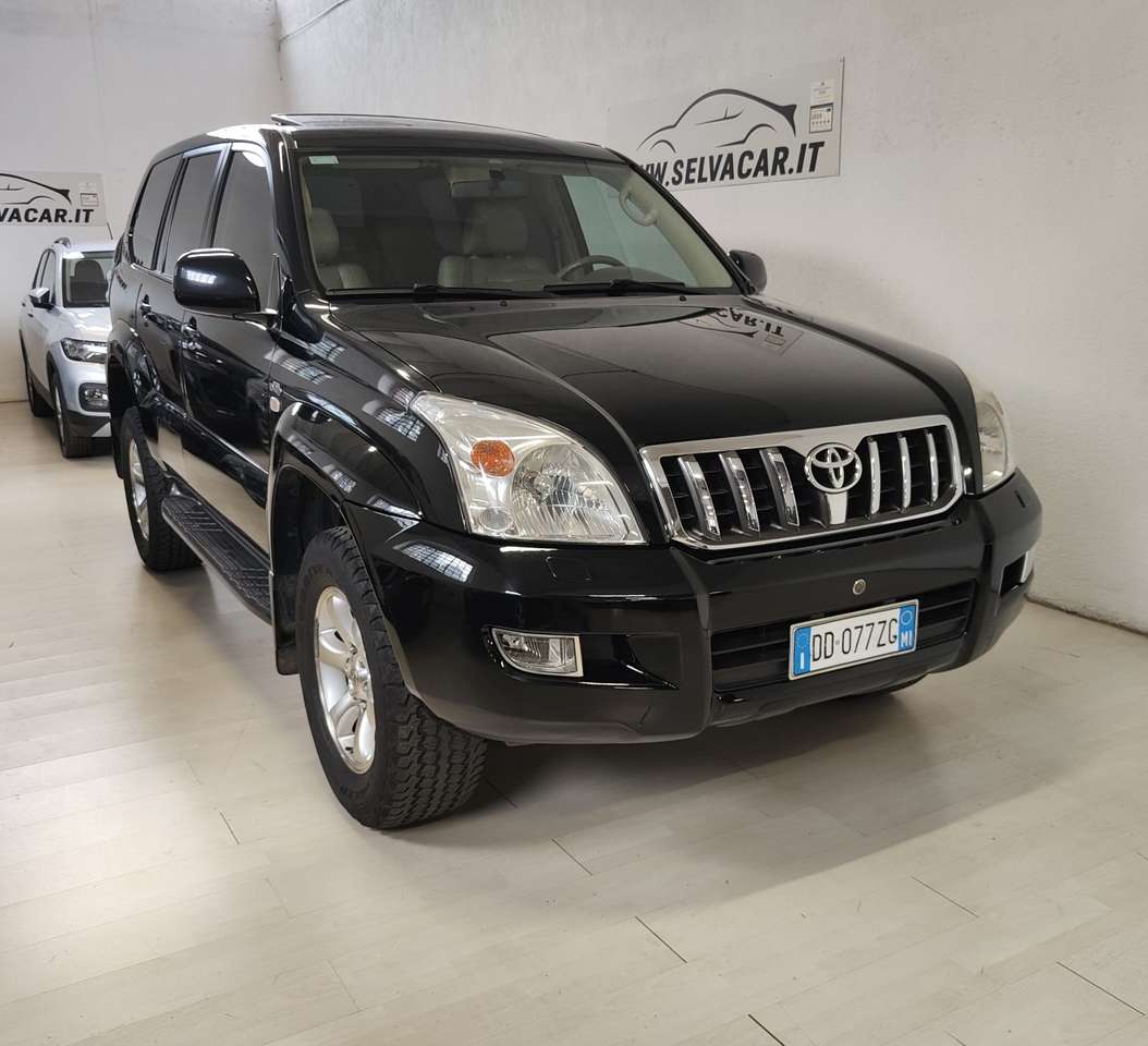 Toyota Land Cruiser KDJ120  3.0-4D-D  Automatico  7 Posti