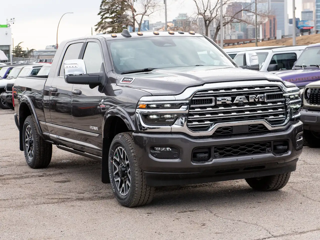 RAM 3500 снимка RAM 3500