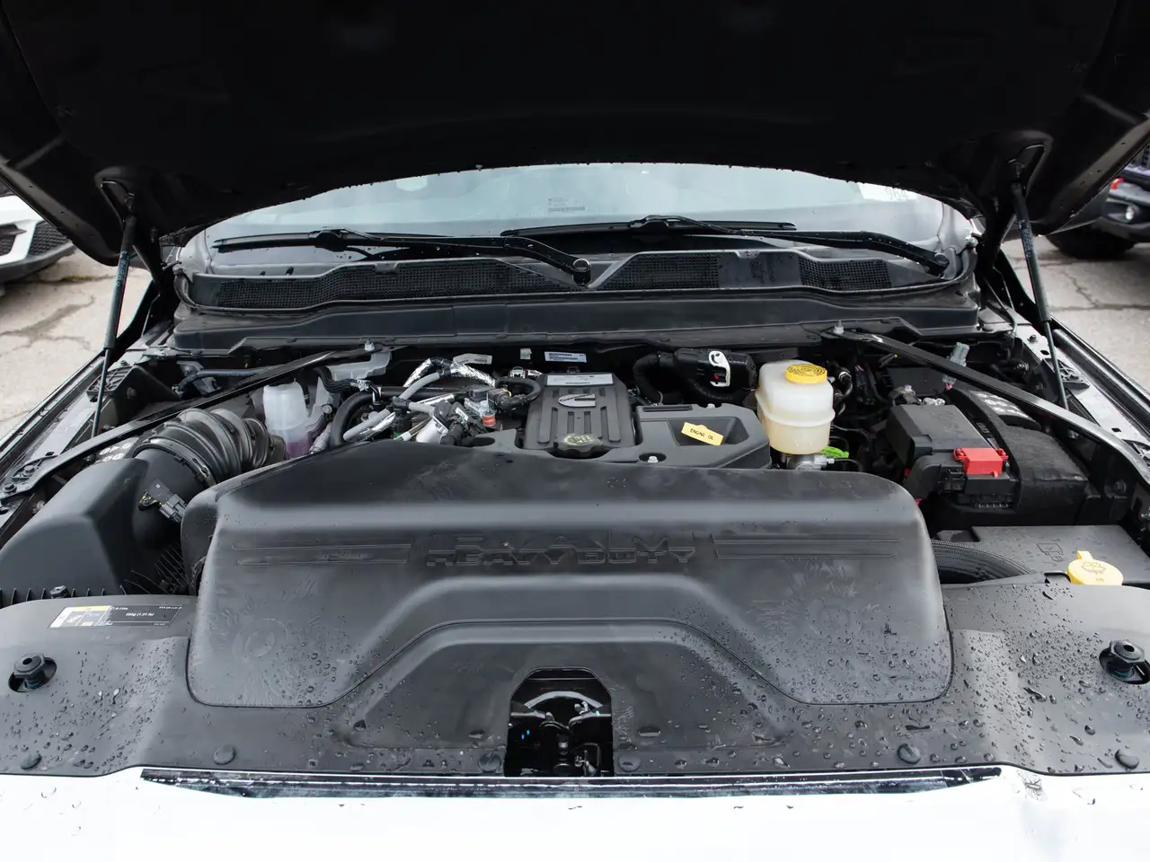 RAM 3500 снимка RAM 3500