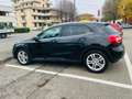 Mercedes-Benz GLA 200 d Business 4matic auto - thumbnail 2