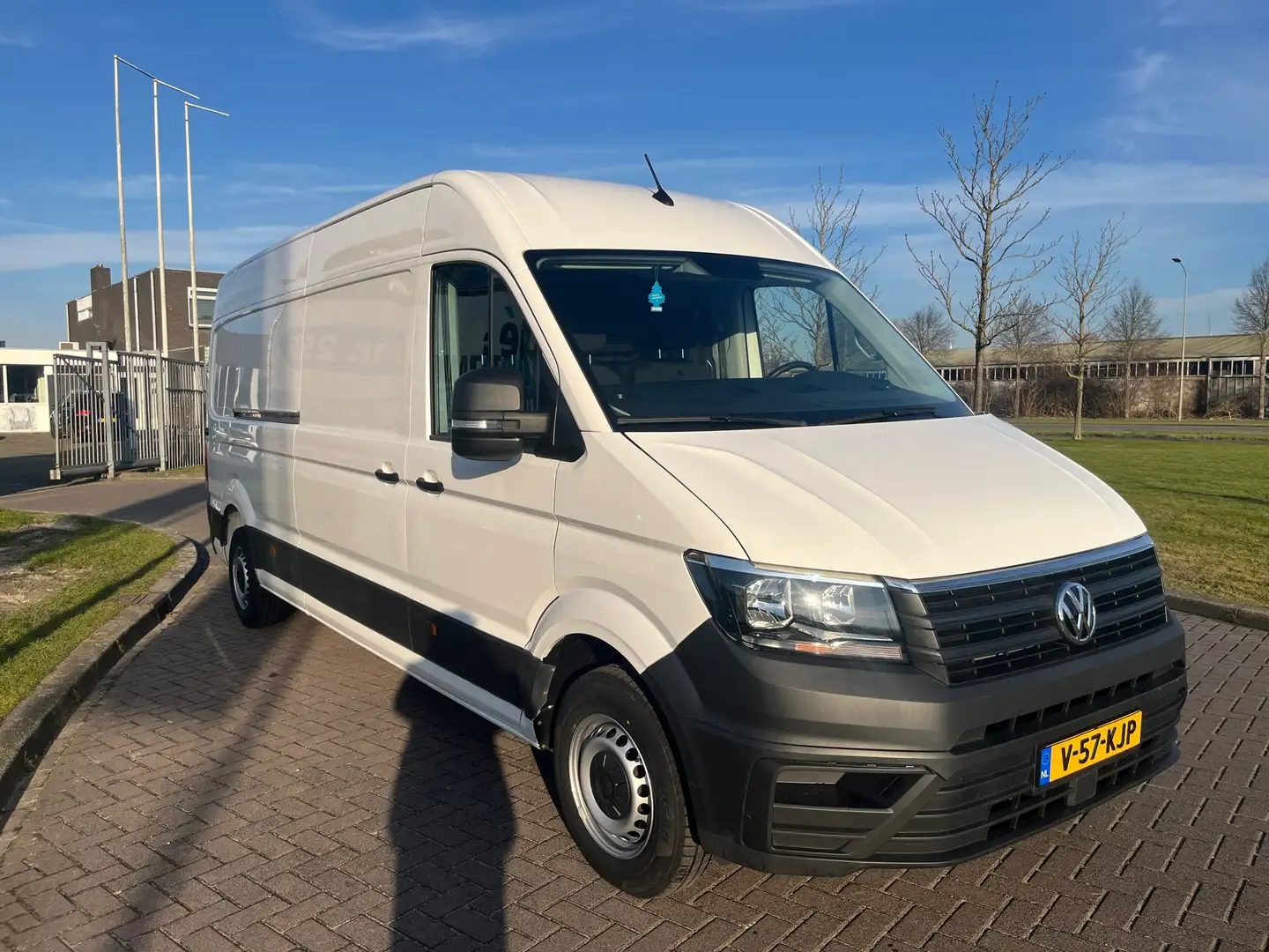 Volkswagen Crafter 35 2.0 TDI L4H3 Highline Camera Wit - 2