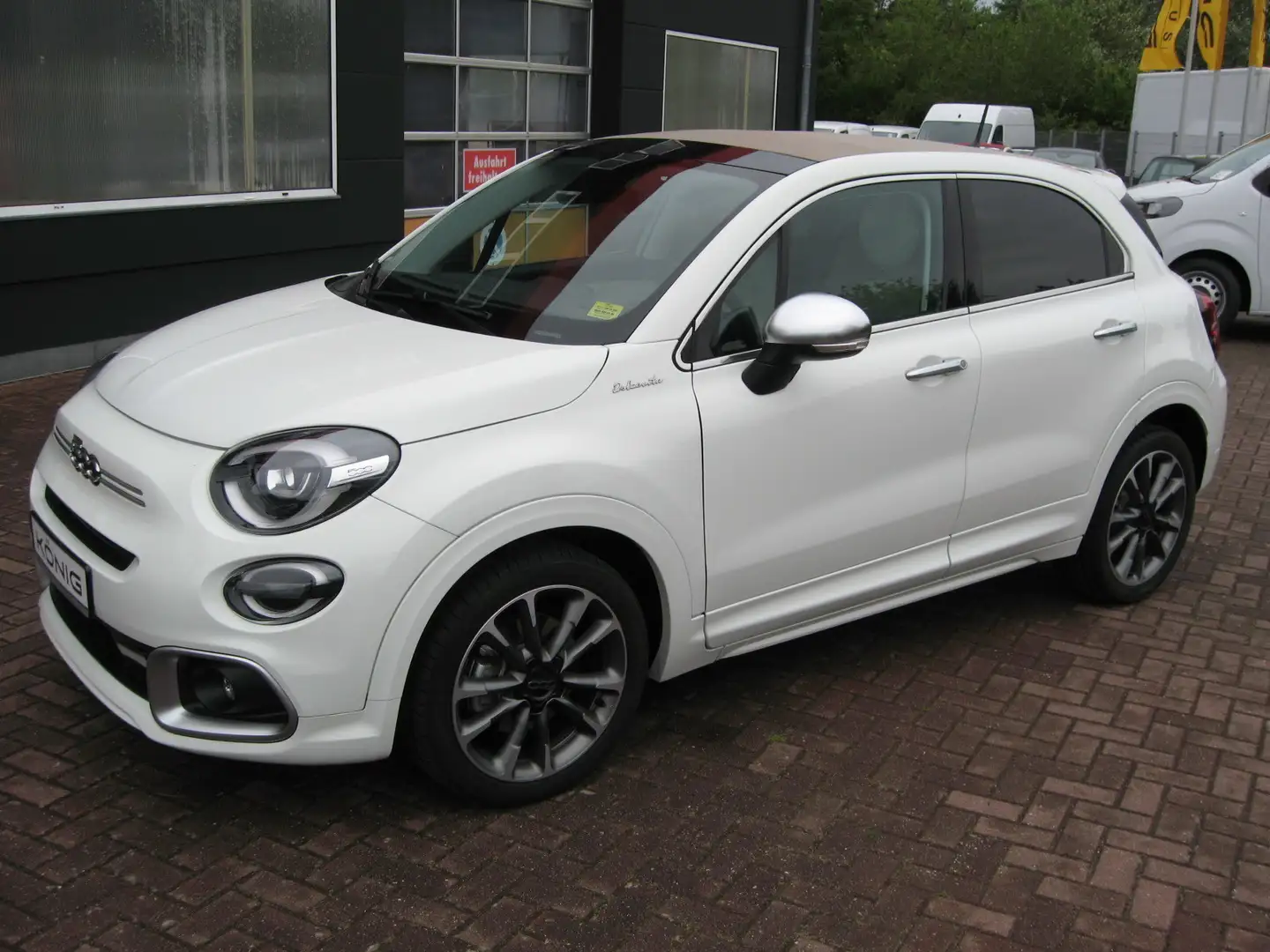 Fiat 500X 1.5 Dolcevita Automatik*Klima*Faltdach Weiß - 1