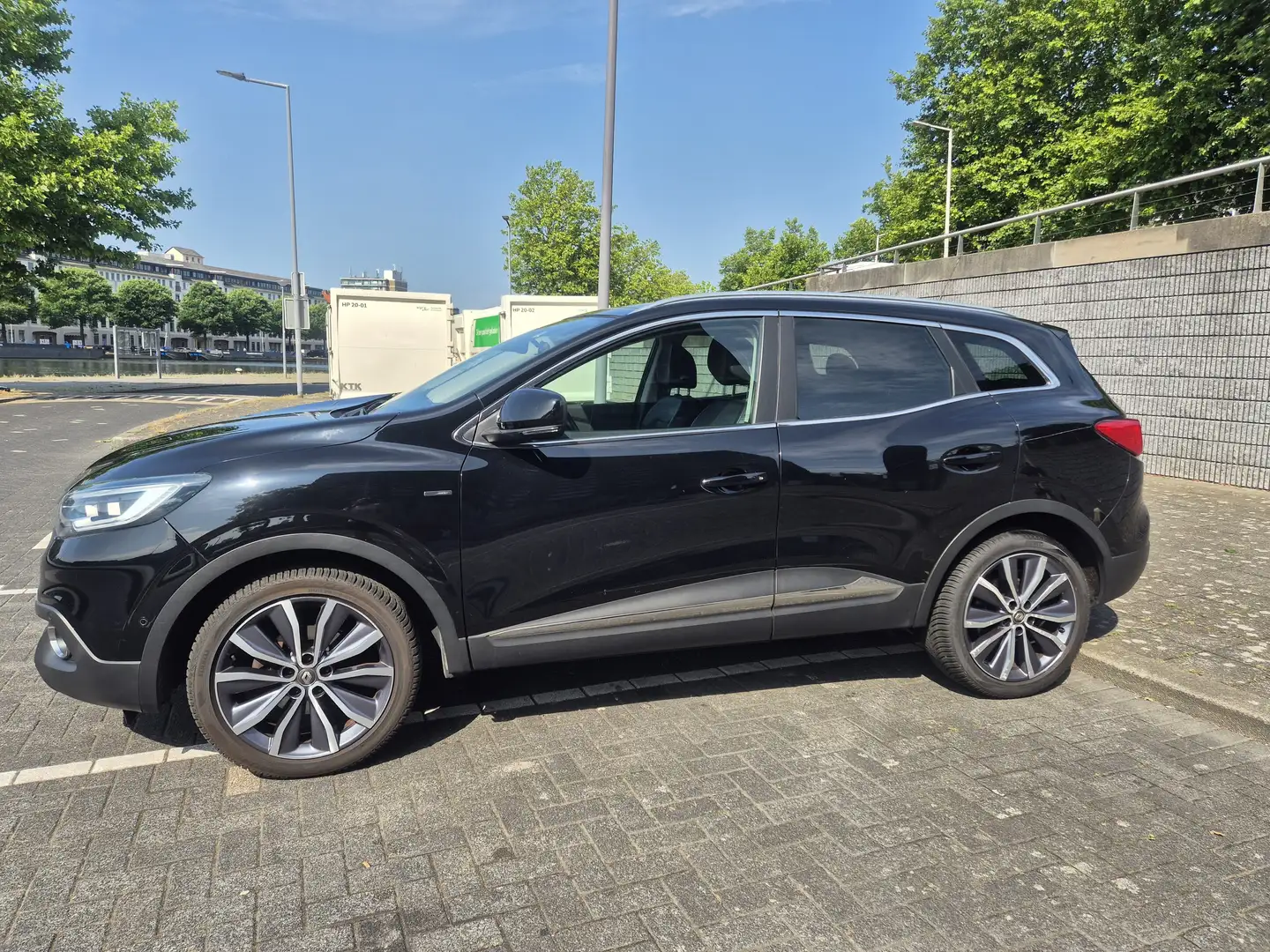 Renault Kadjar Kadjar 1.2 TCe Bose Zwart - 2