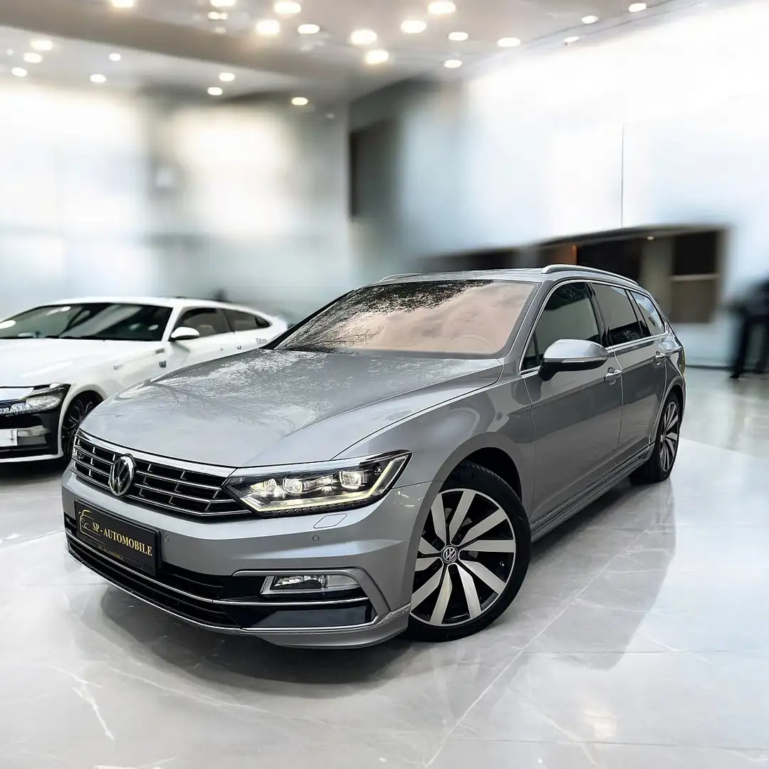 Volkswagen Passat Variant ***R-line*** TDI 4Motion*DSG*STHZ*Kamera* Argent - 2