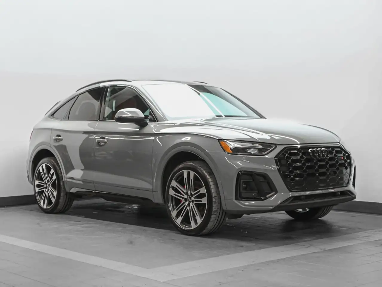 2022 Audi SQ5
