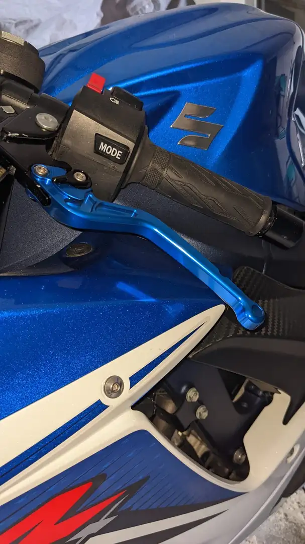 Suzuki GSR 600 Gsx-r600 Blau - 1