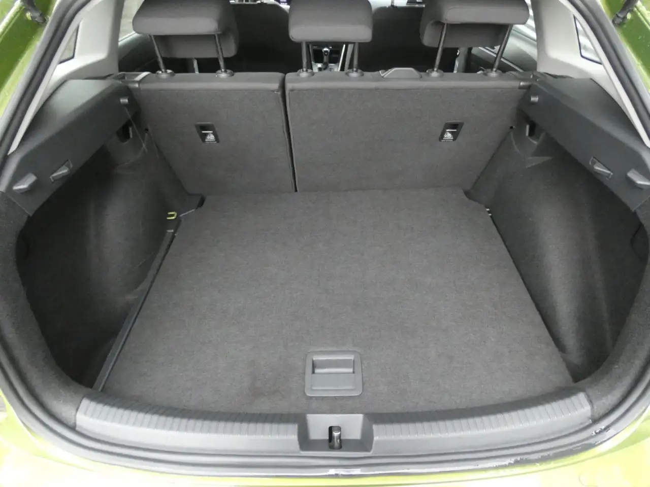 Volkswagen Taigo 1.0 TSI DSG Style LED Navi SHZ PDC ACC Klima Navi 9