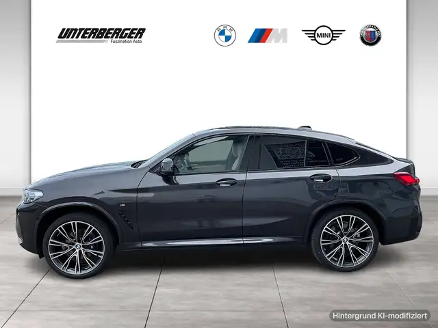 BMW X4 M view 3