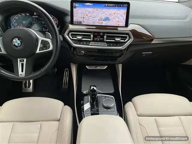 BMW X4 M view 7