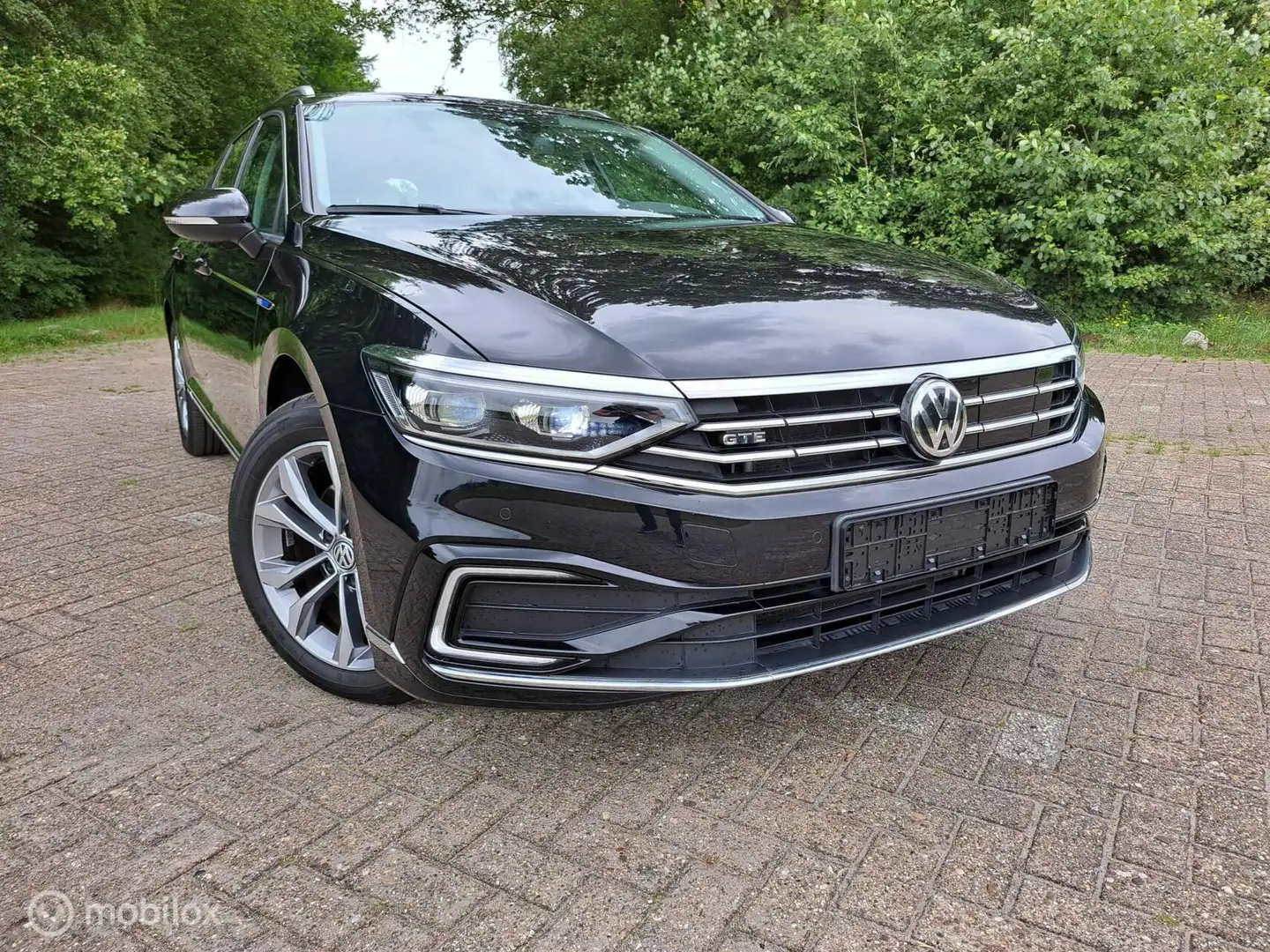 Volkswagen Passat Variant 1.4 TSI PHEV GTE|Pano|Trekhaak|Leder Schwarz - 2