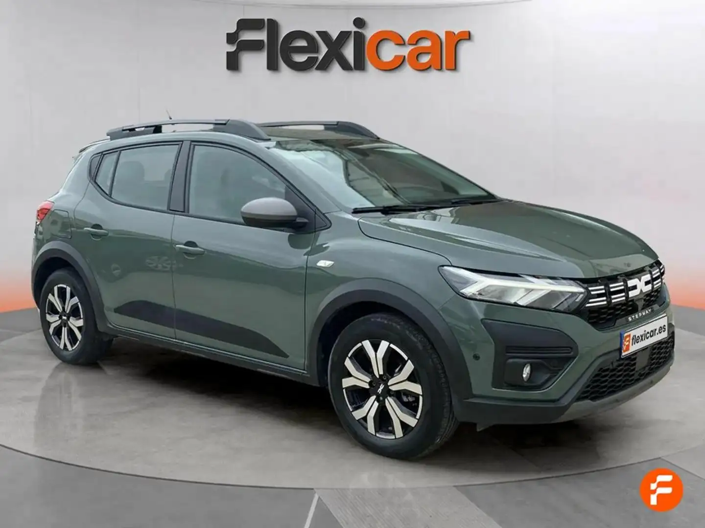 Dacia Sandero Stepway Expression Go TCe 81kW (110CV) Verde - 2