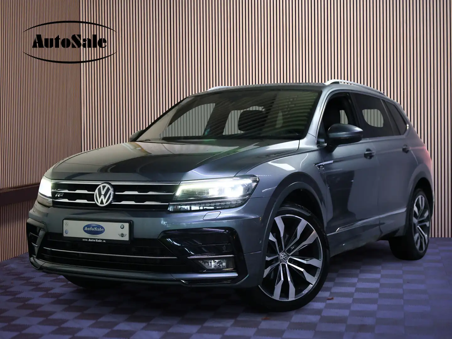 Volkswagen Tiguan Allspace 1.5 TSI R-Line 7p. DSG VIRTUAL CARPLAY ACC PANO PD - 1