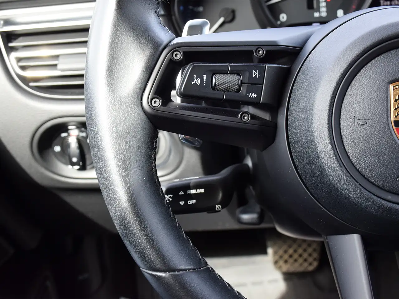 Porsche Macan снимка Porsche Macan