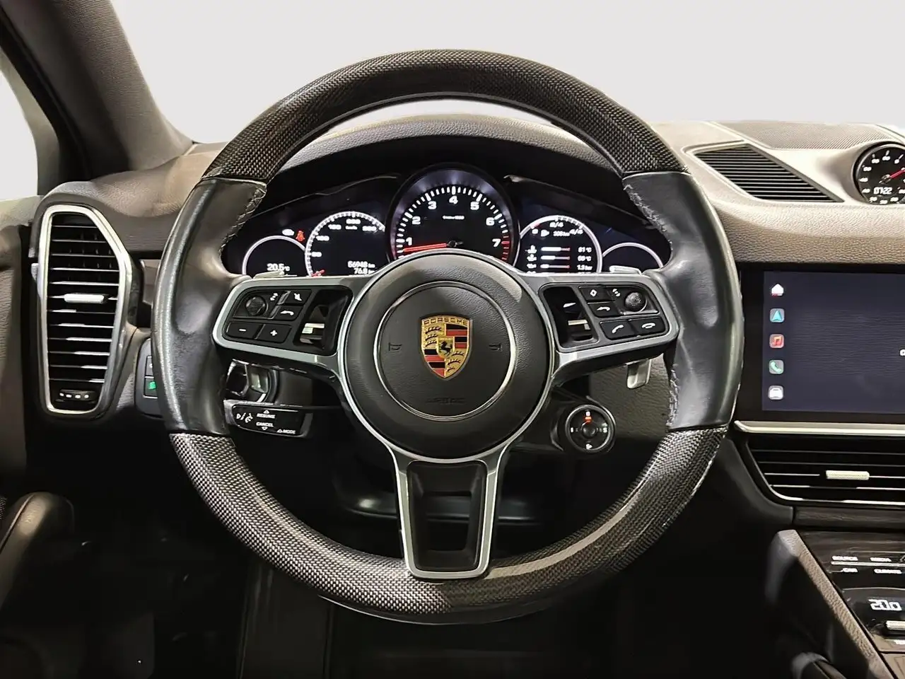 Porsche Cayenne снимка Porsche Cayenne