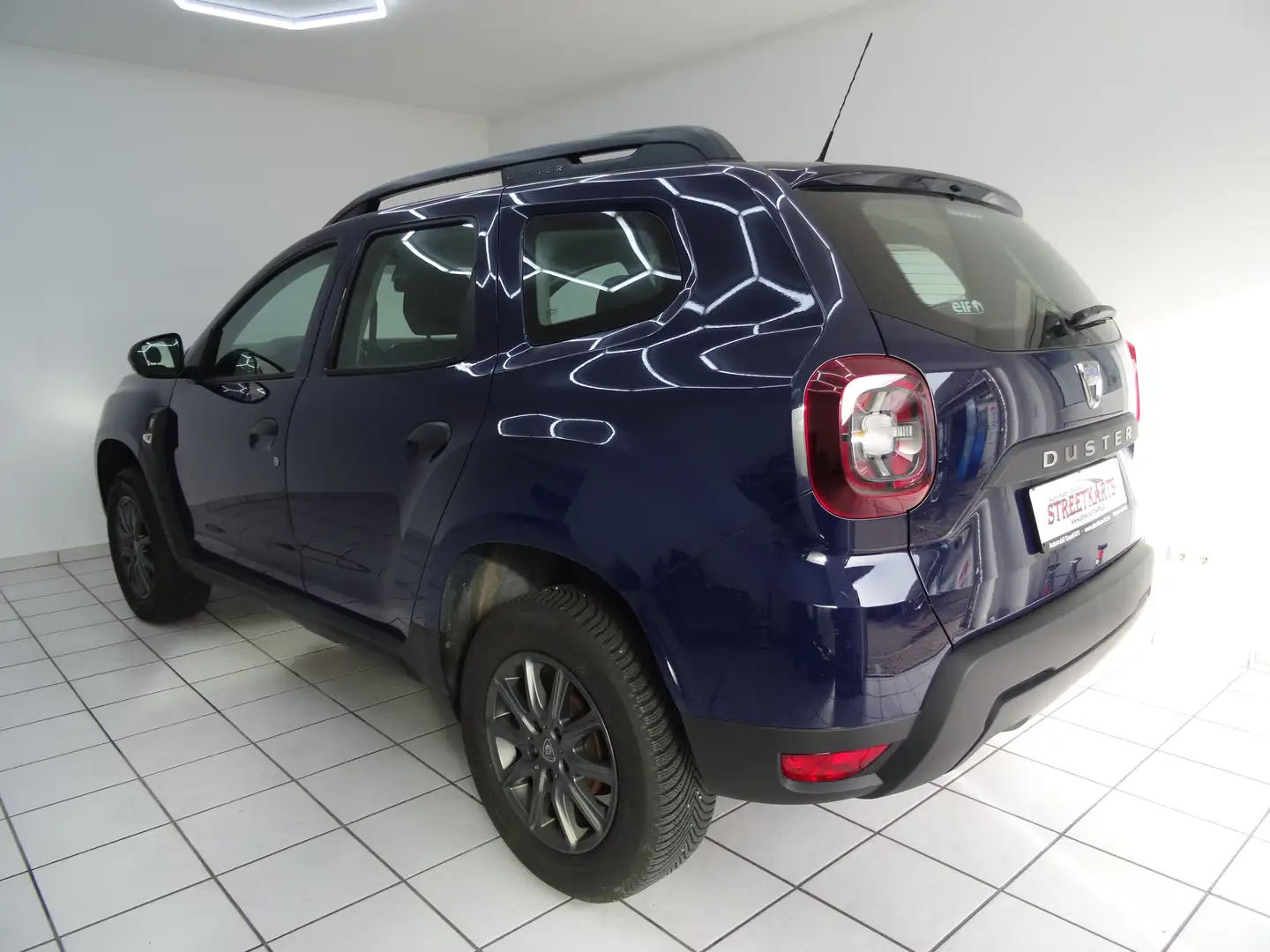Dacia Duster II 1.6 Essential 1. Hand 8fach Bluetooth Bleu - 2