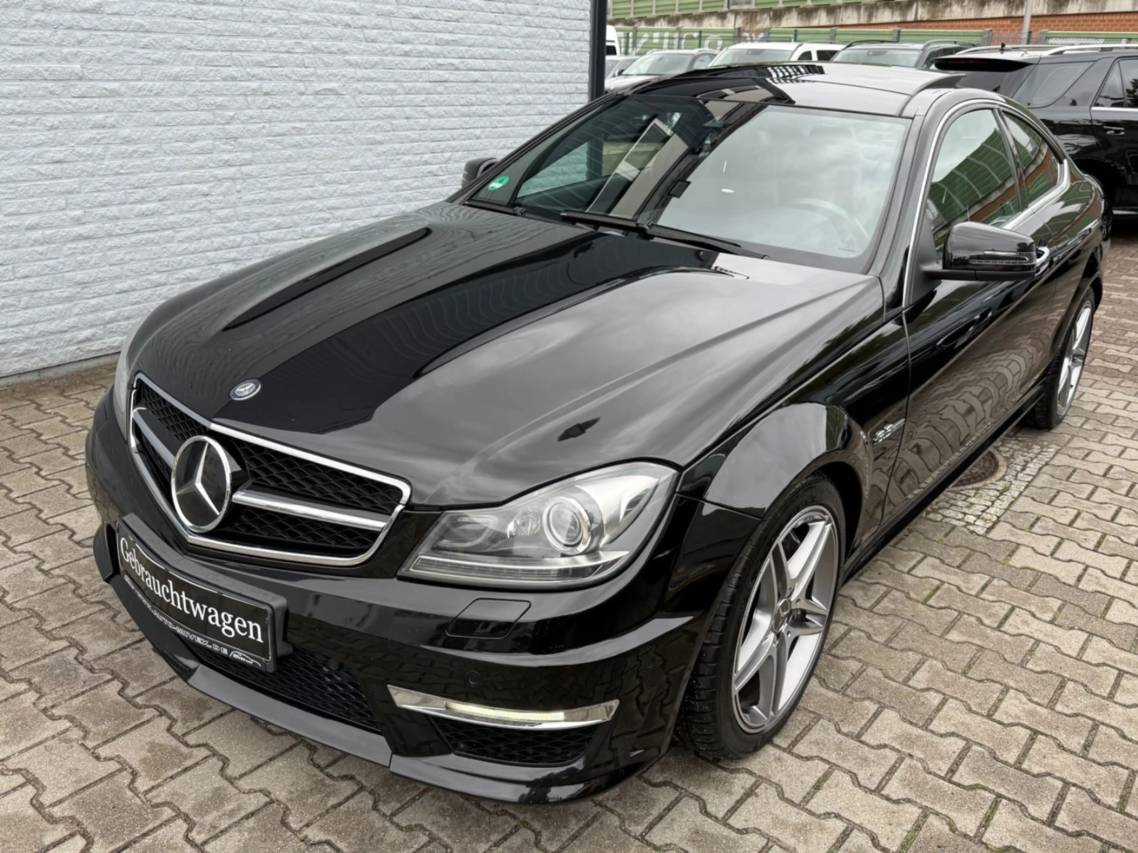Mercedes-Benz C 63 AMG Coupé PANO*DISTRONIC*DESIGNO*TOP — photo 4