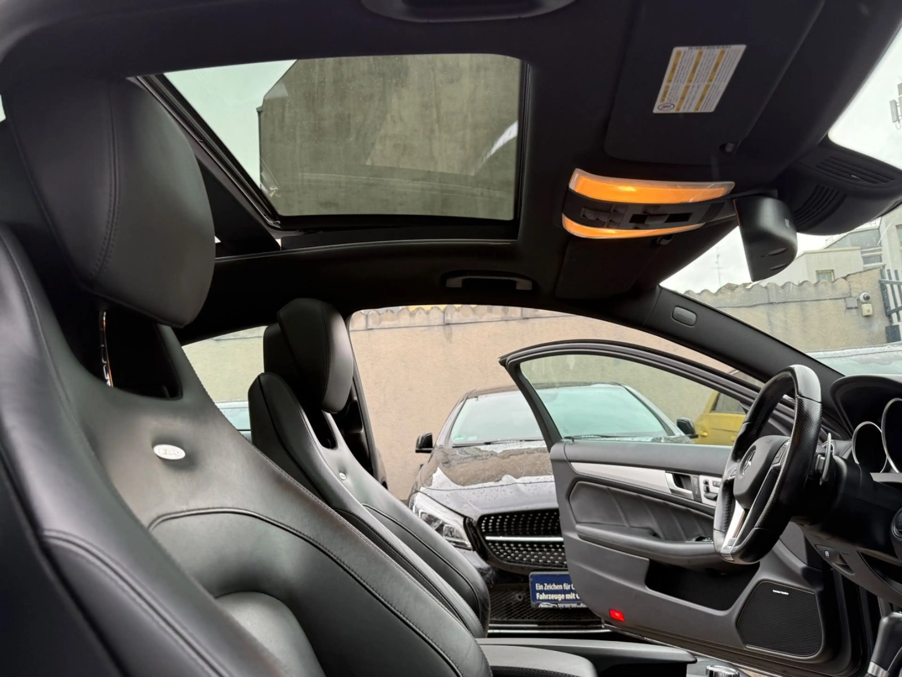 Mercedes-Benz C 63 AMG Coupé PANO*DISTRONIC*DESIGNO*TOP — photo 15