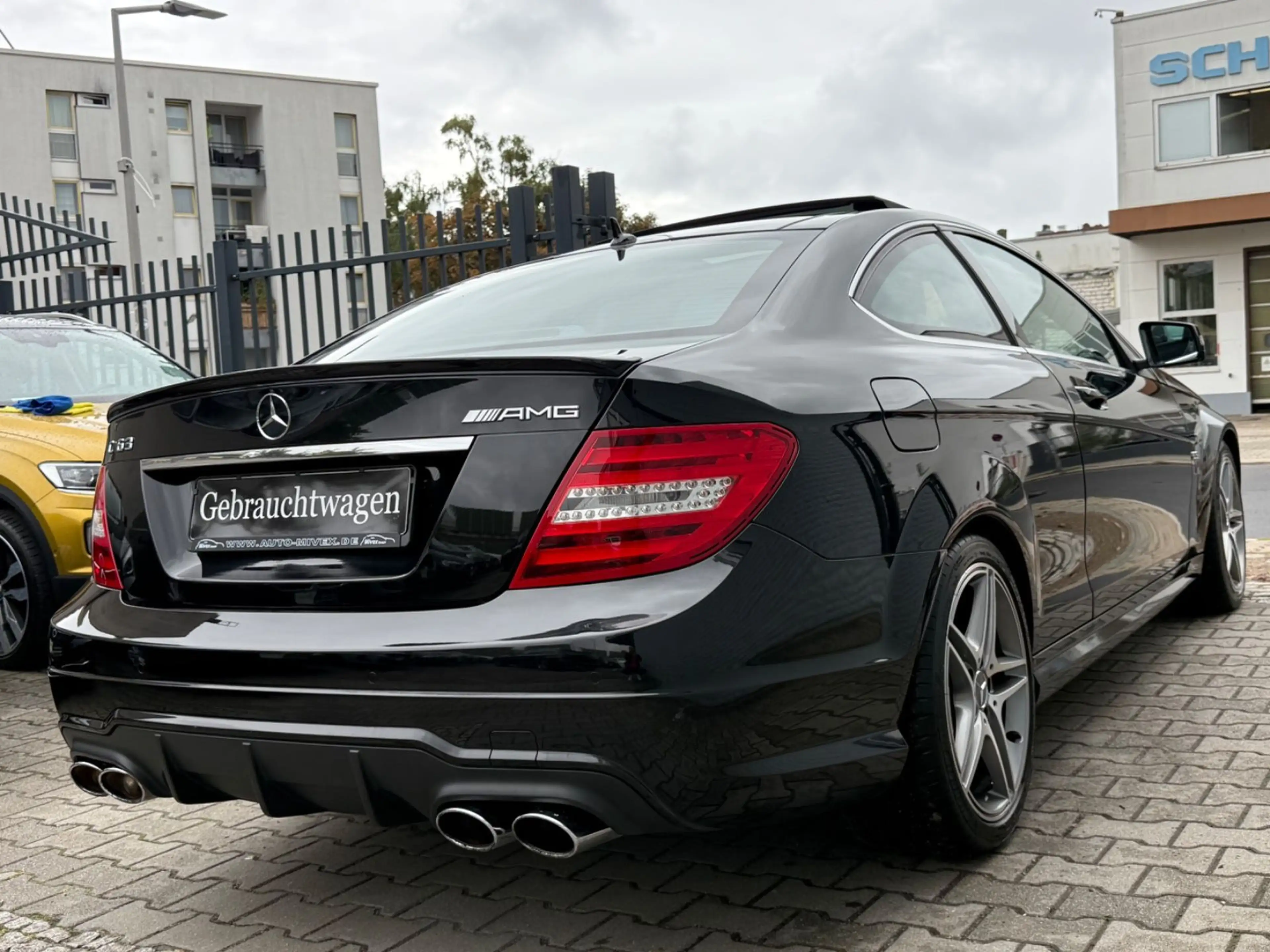 Mercedes-Benz C 63 AMG Coupé PANO*DISTRONIC*DESIGNO*TOP — photo 8