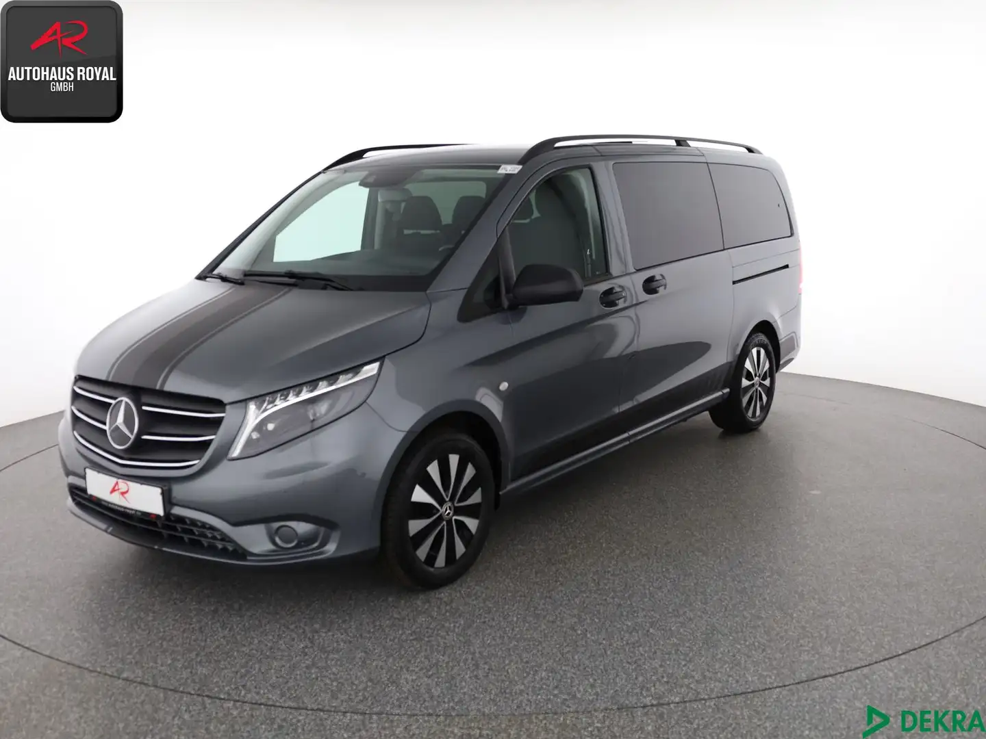 Mercedes-Benz Vito  Tourer 119 CDI LANG 9 SITZE PANO,STANDHEIZ Gris - 1