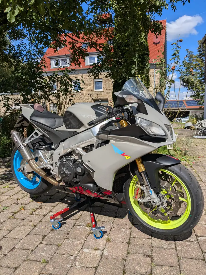 Aprilia RSV4 APRC Gris - 1
