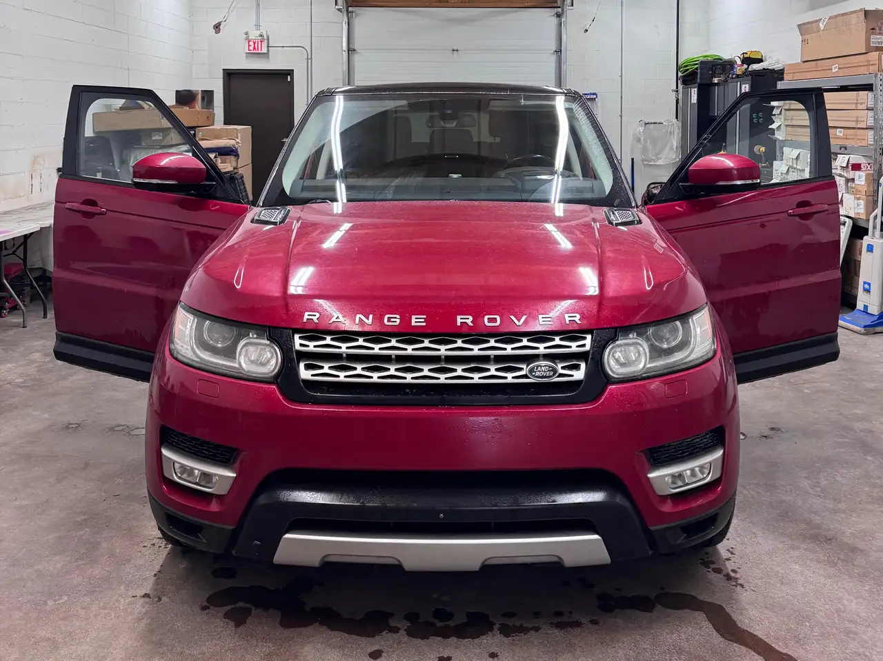 Land Rover Range Rover Sport снимка Land Rover Range Rover Sport