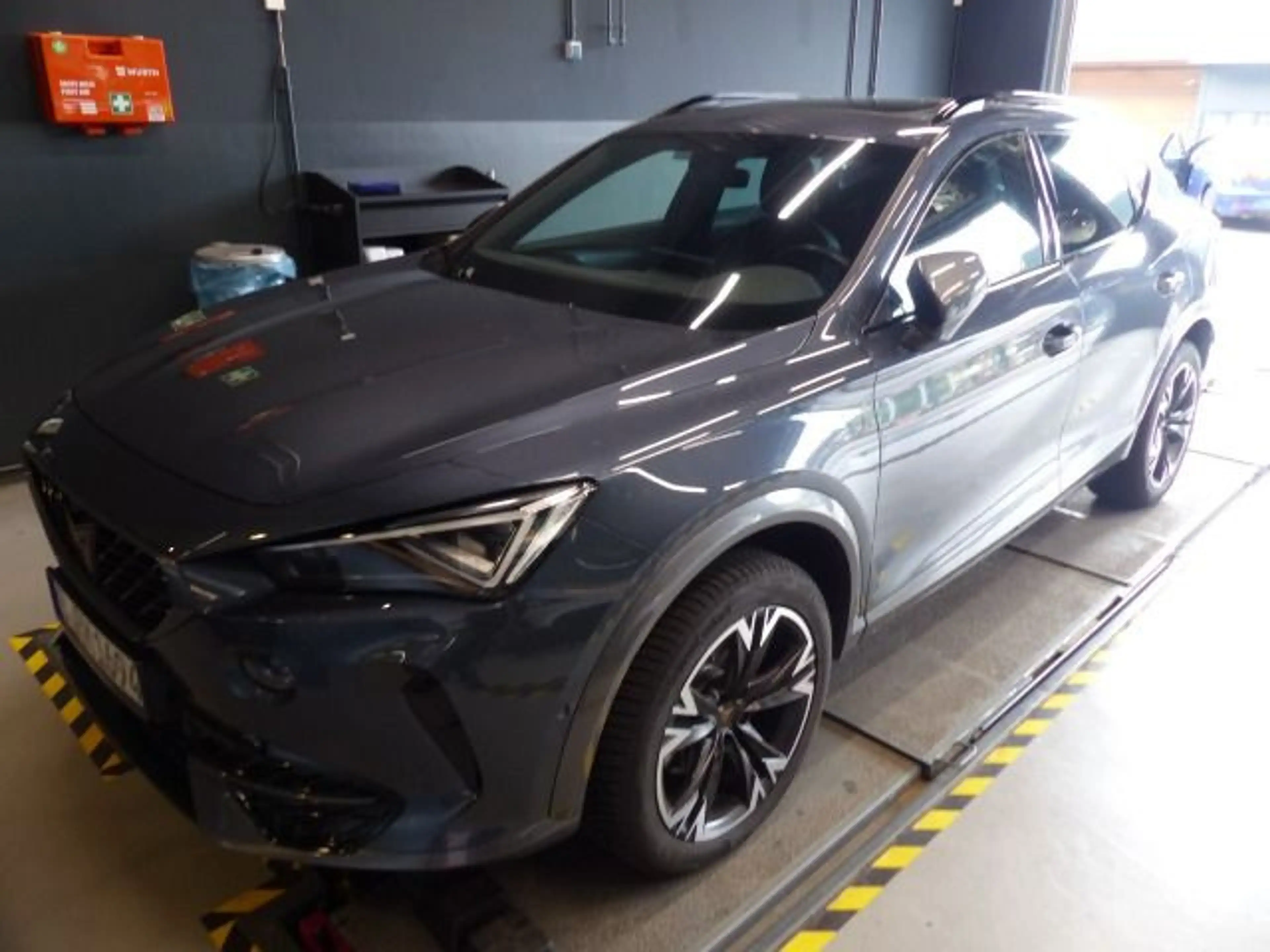 CUPRA Formentor 1.5 TSI OPF (EURO 6d) — photo 2